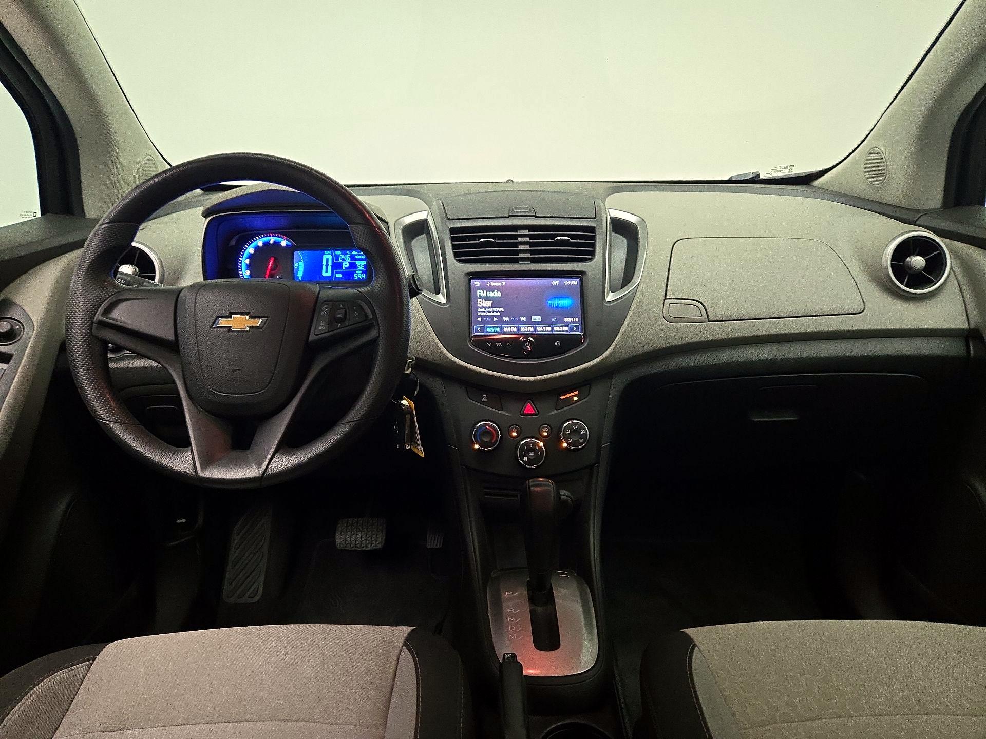 Thumbnail: 2016 Chevrolet Trax - 9