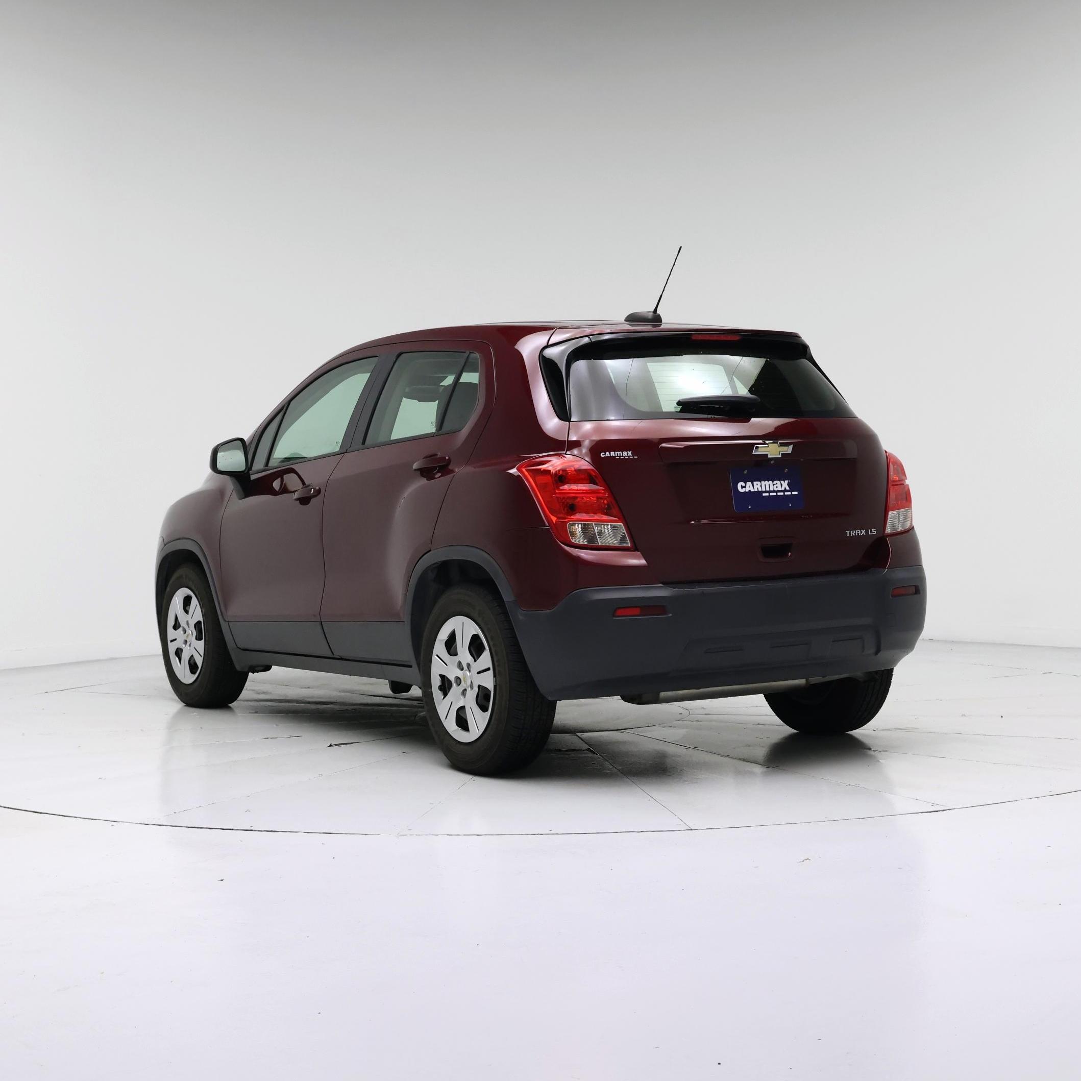 Thumbnail: 2016 Chevrolet Trax - 2