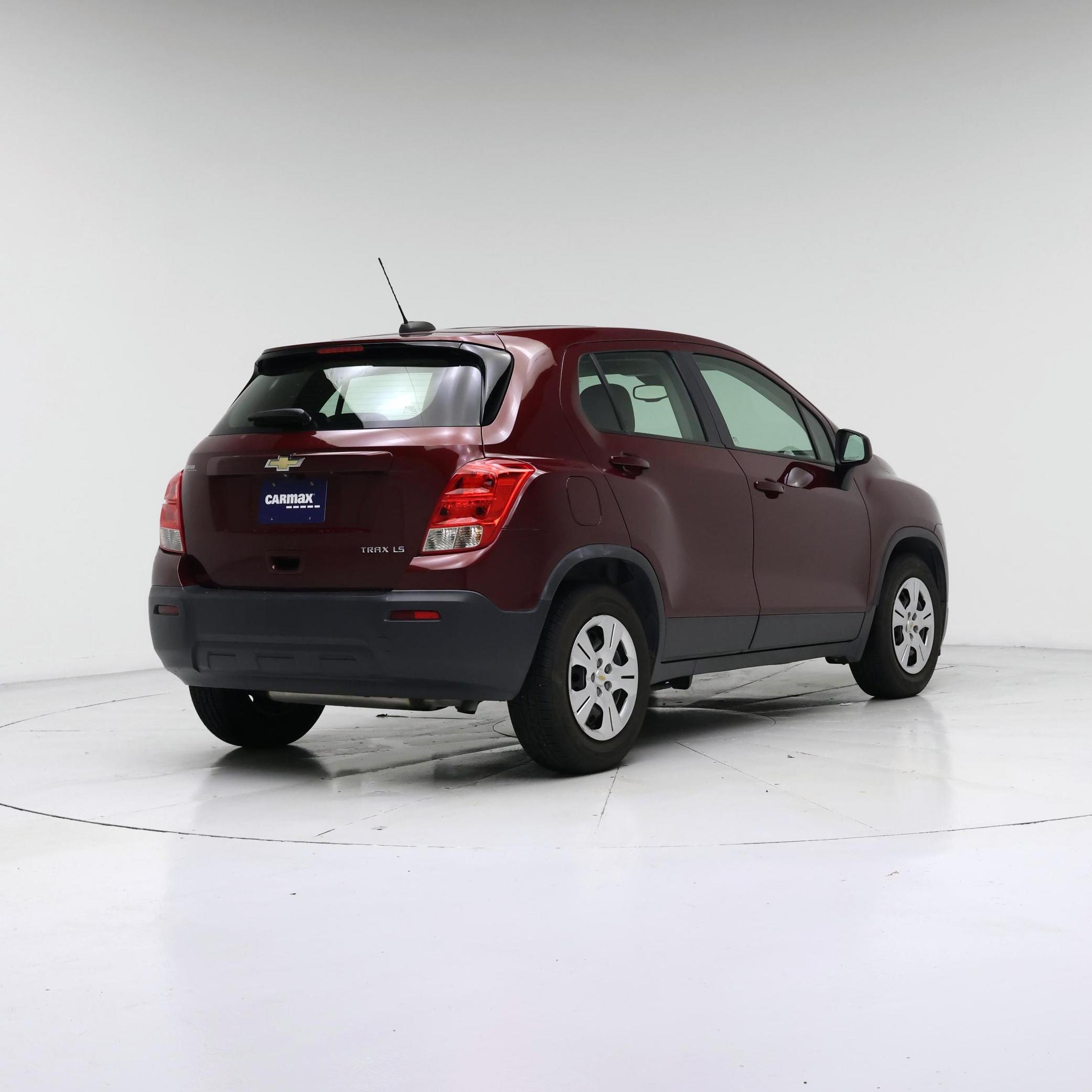 Thumbnail: 2016 Chevrolet Trax - 8