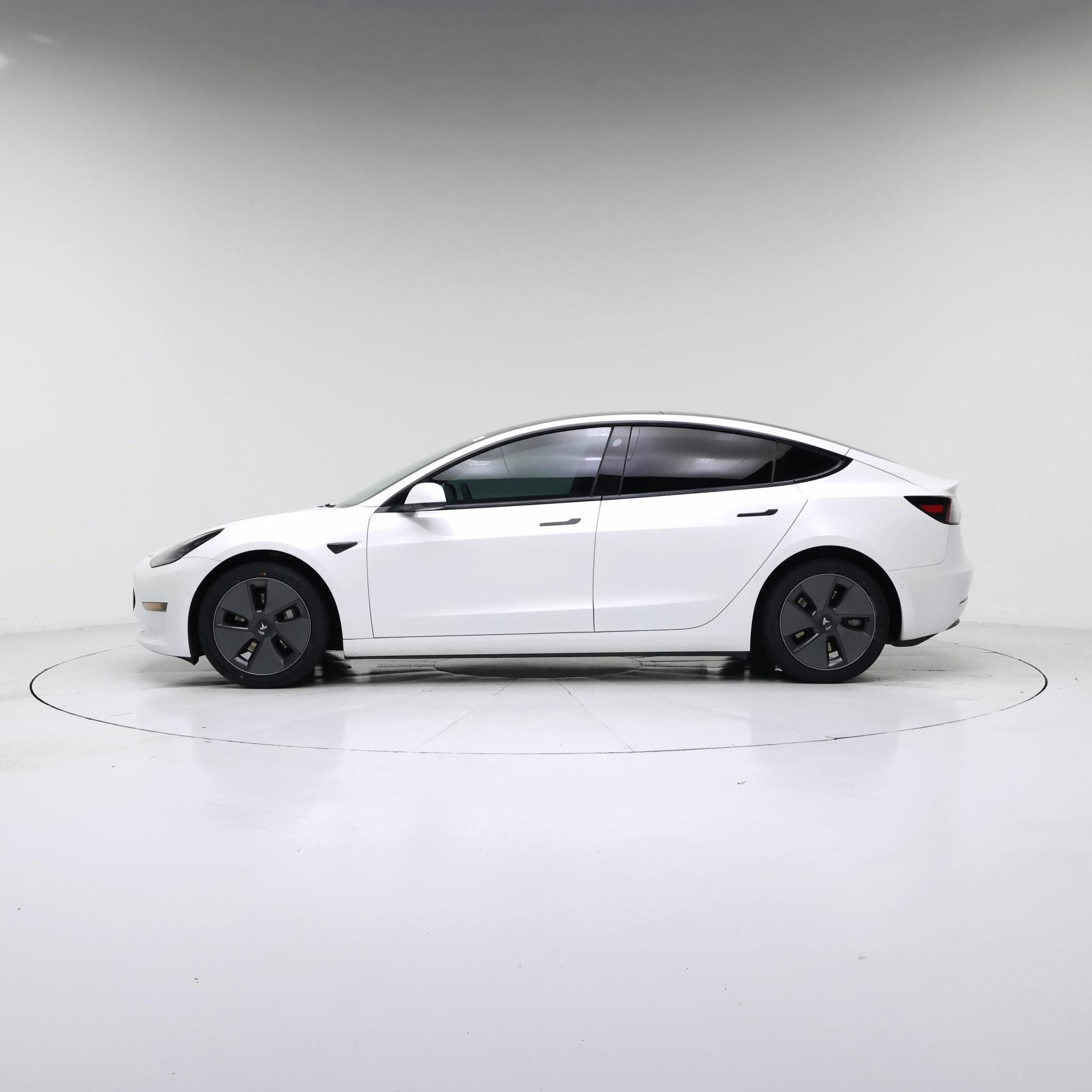 Thumbnail: 2021 Tesla Model 3 - 3