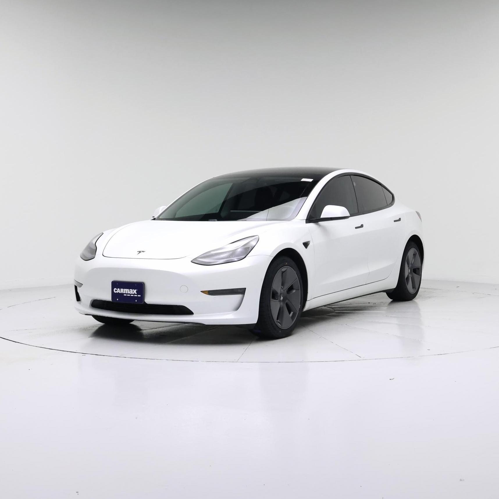Thumbnail: 2021 Tesla Model 3 - 4