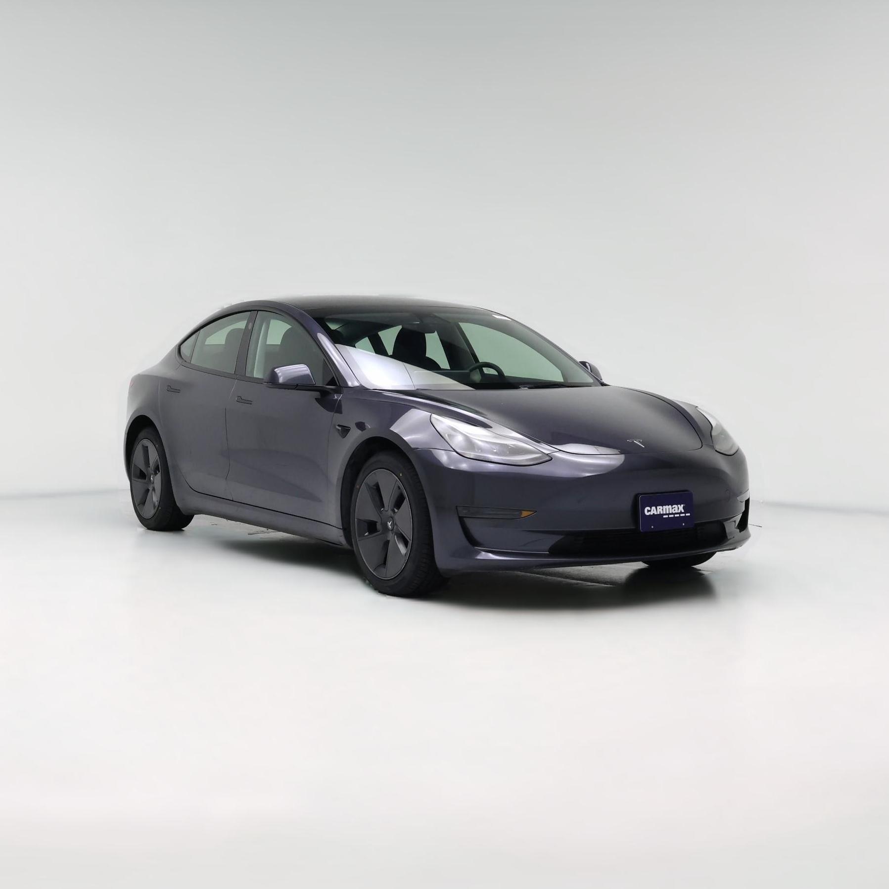 Thumbnail: 2023 Tesla Model 3 - 1