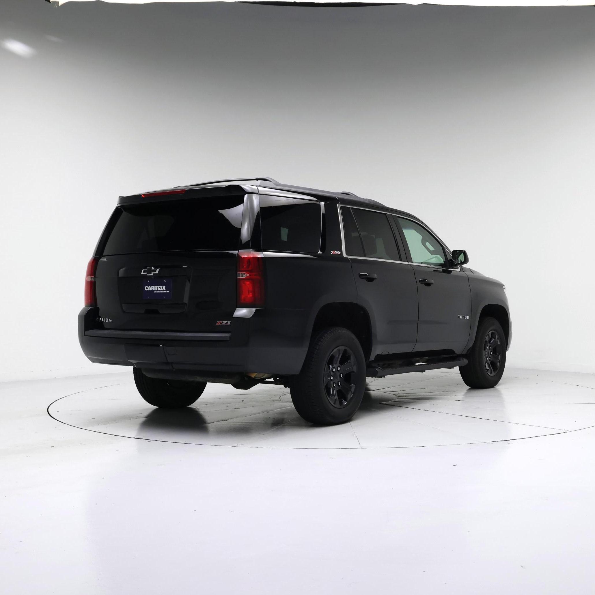 Thumbnail: 2017 Chevrolet Tahoe - 8