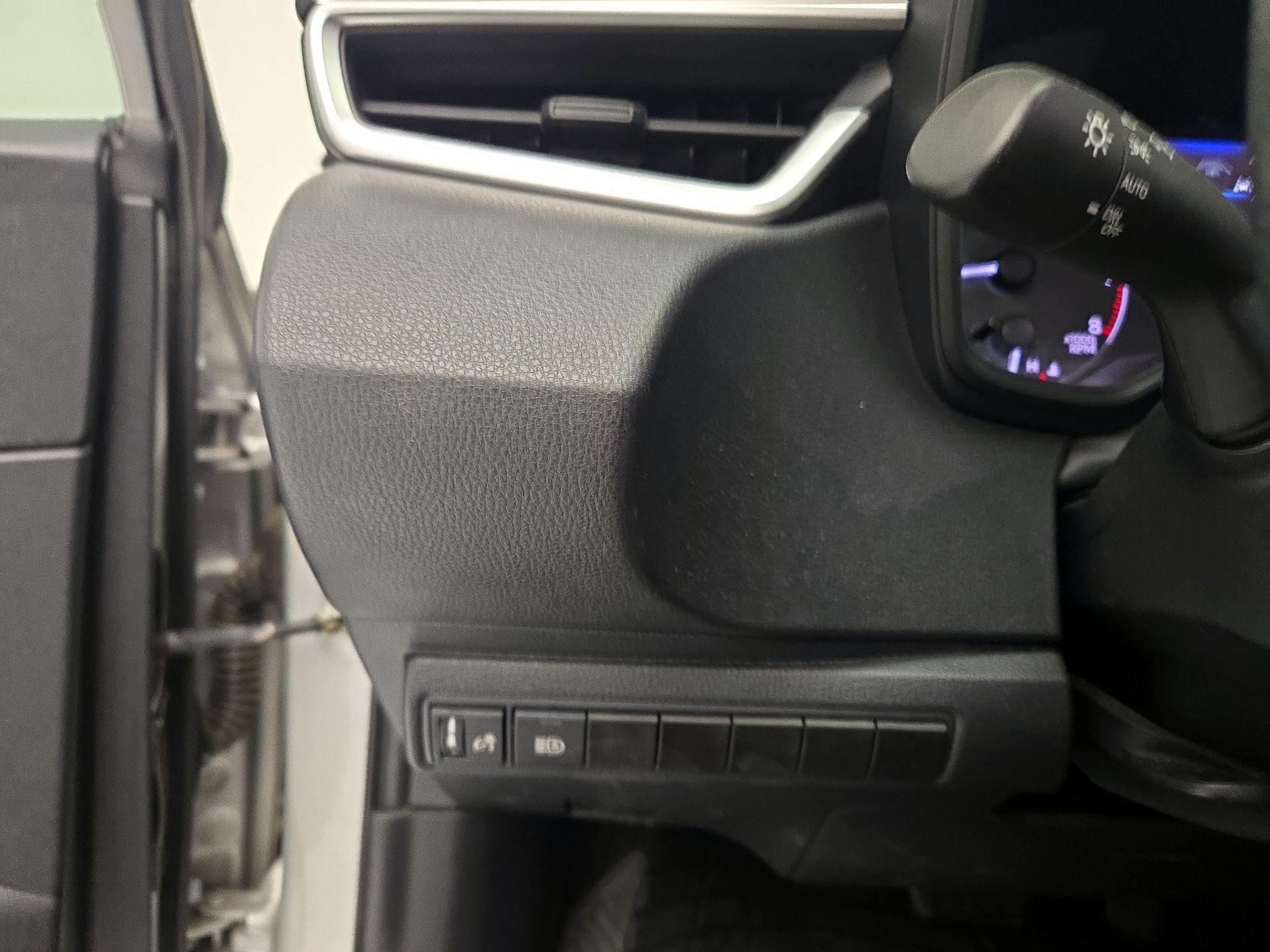 Thumbnail: 2024 Toyota Corolla - 13