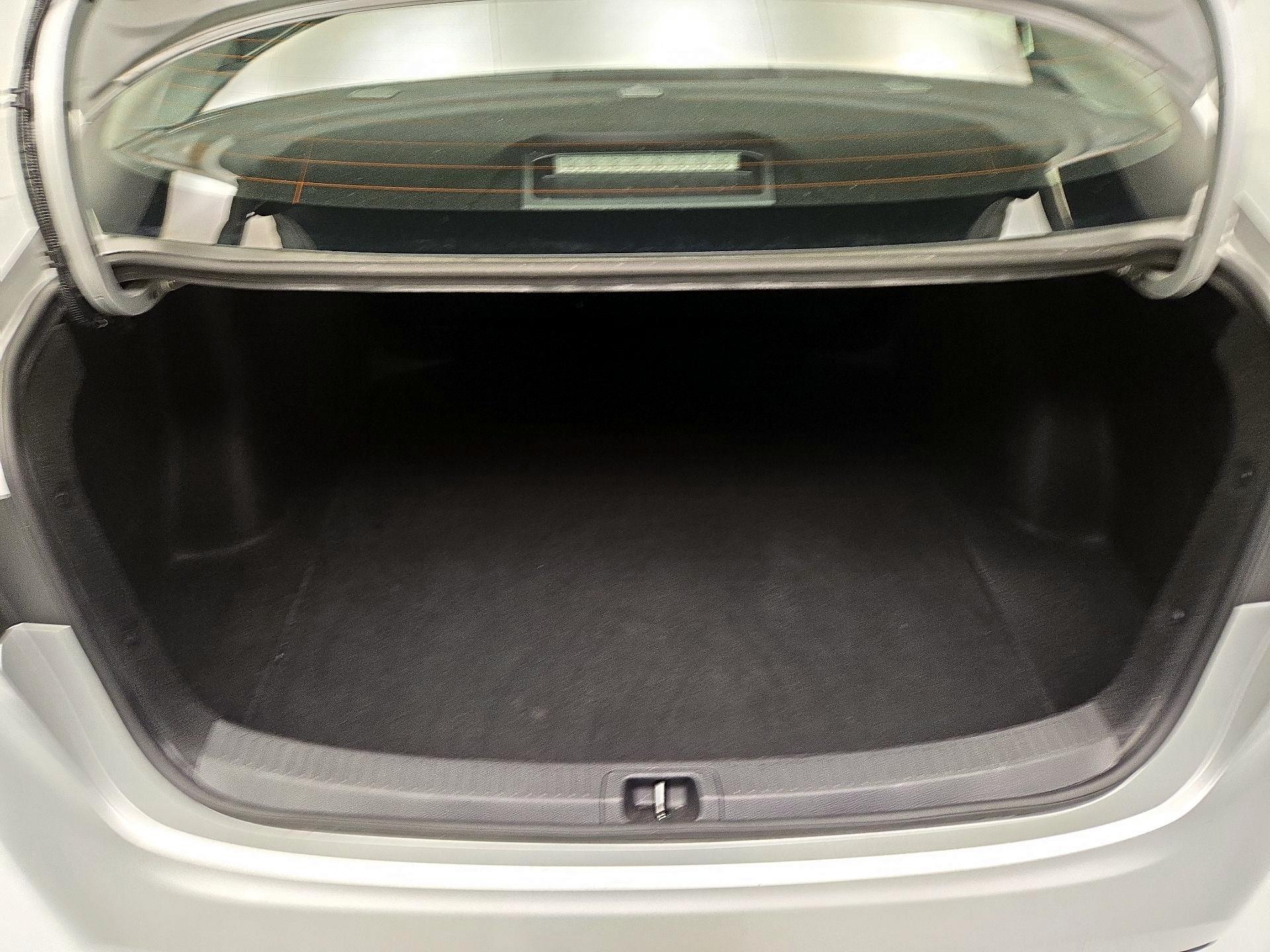 Thumbnail: 2024 Toyota Corolla - 20