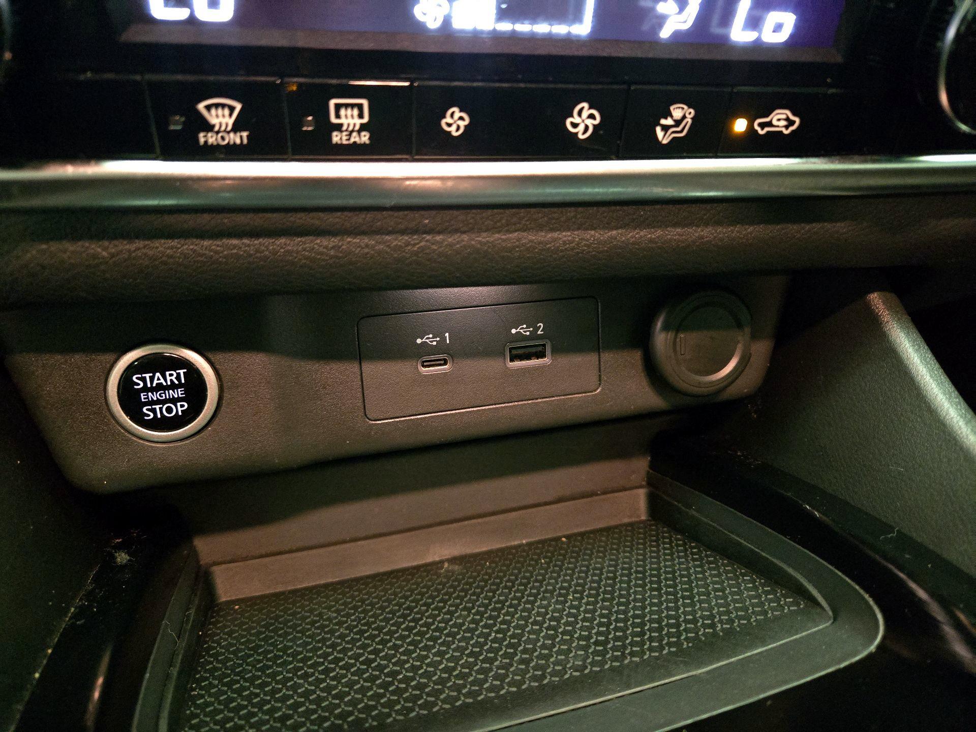 Thumbnail: 2022 Nissan Rogue - 18