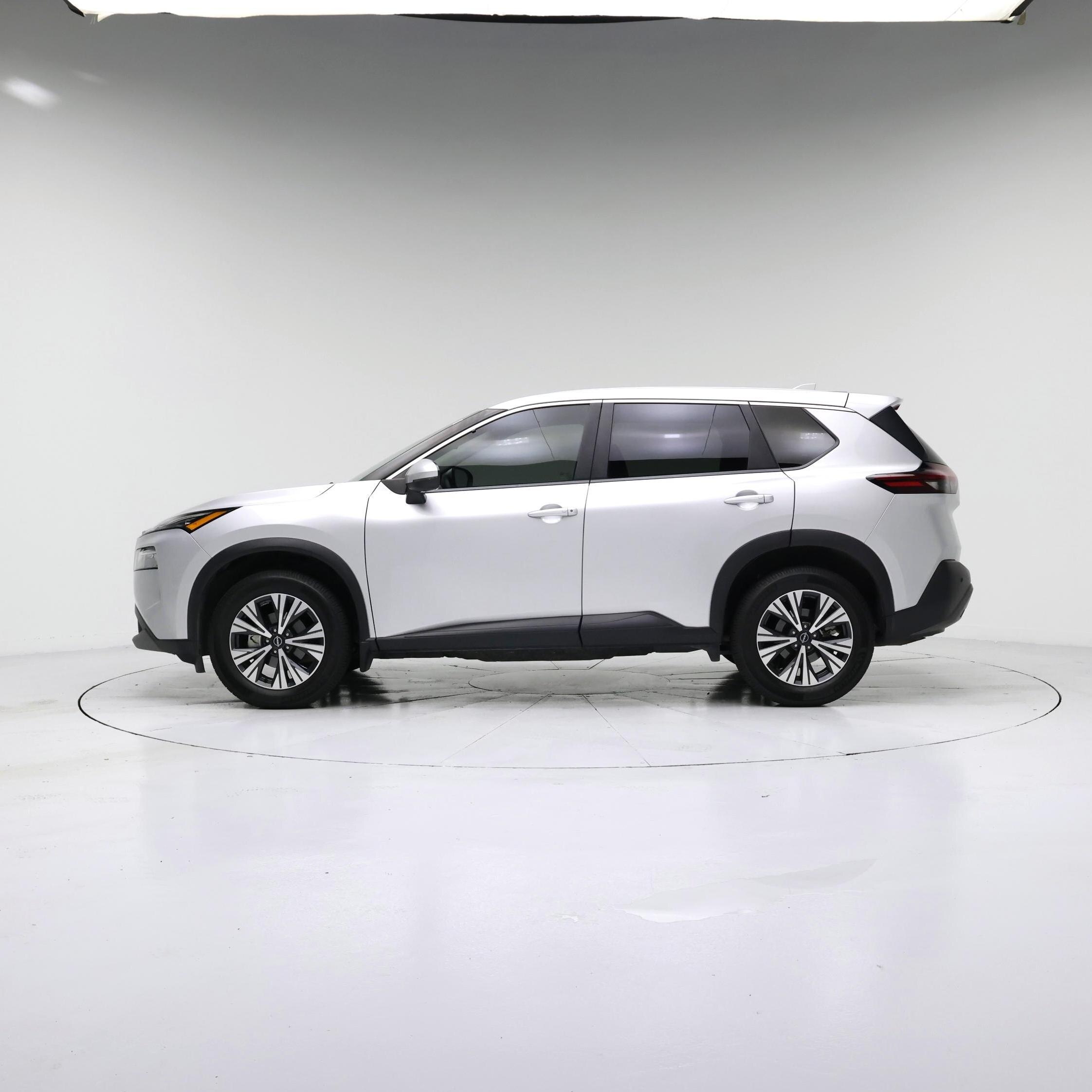 Thumbnail: 2022 Nissan Rogue - 3