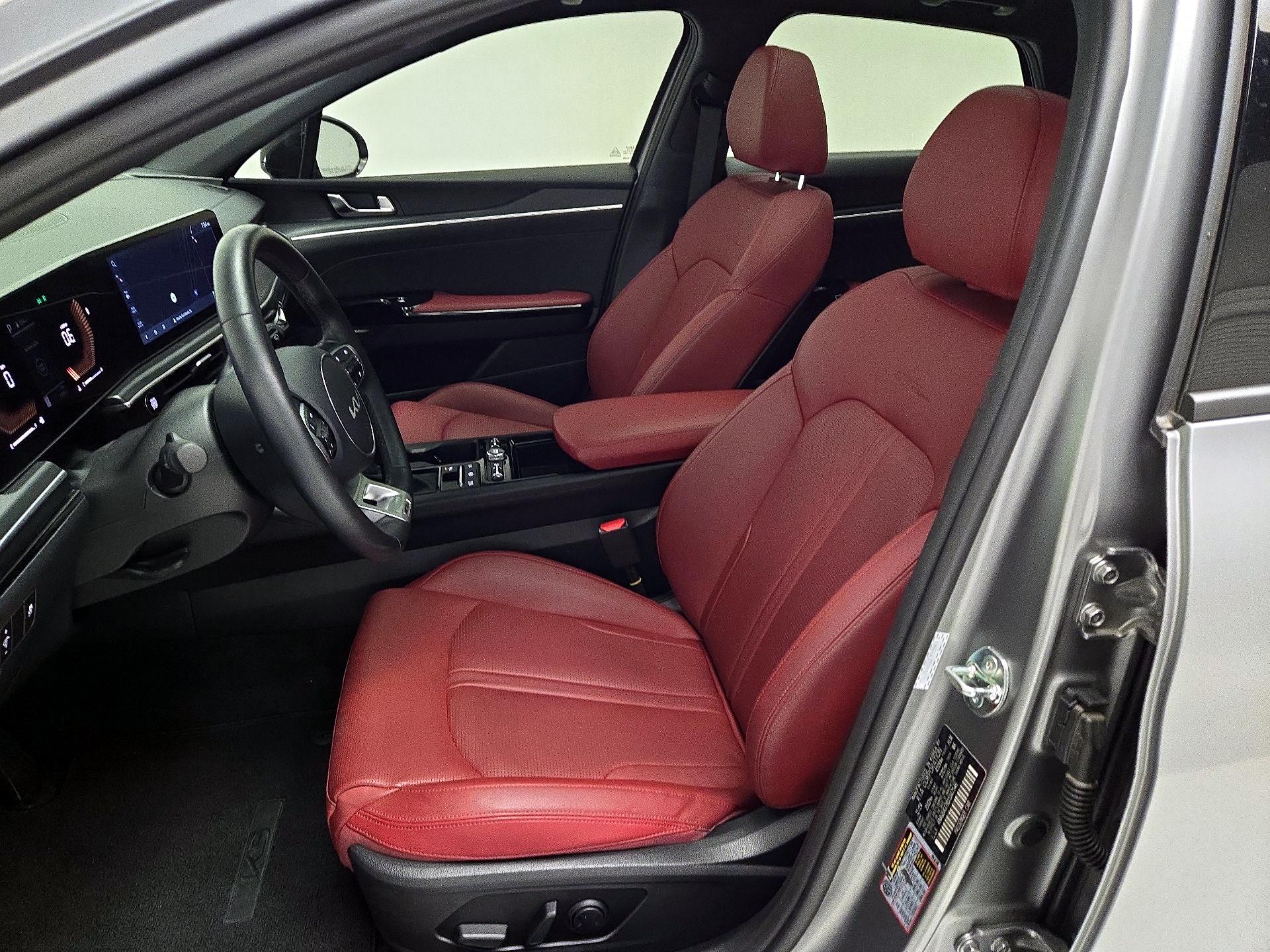 Thumbnail: 2025 Kia K5 - 11