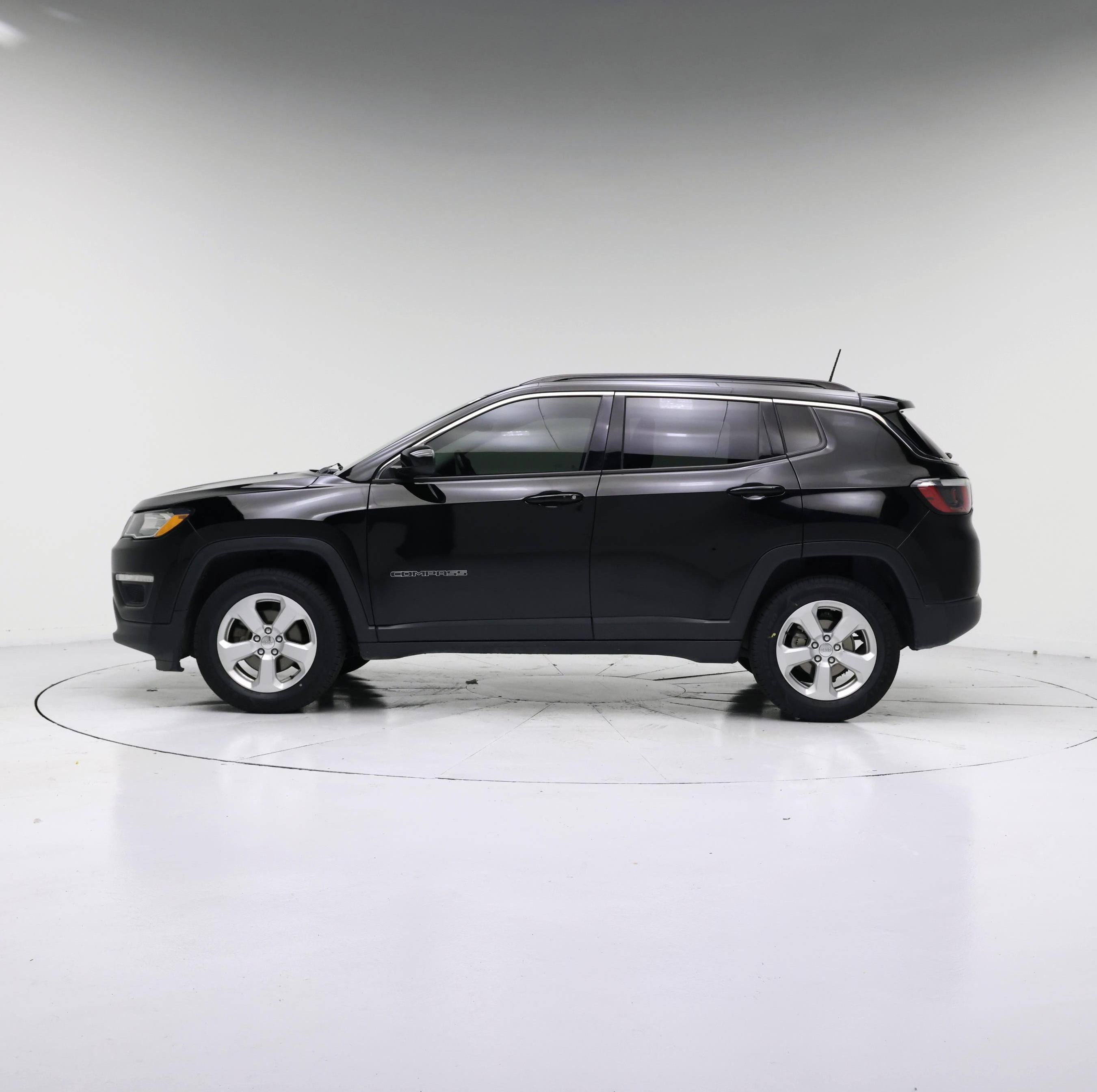 Thumbnail: 2020 Jeep Compass - 3
