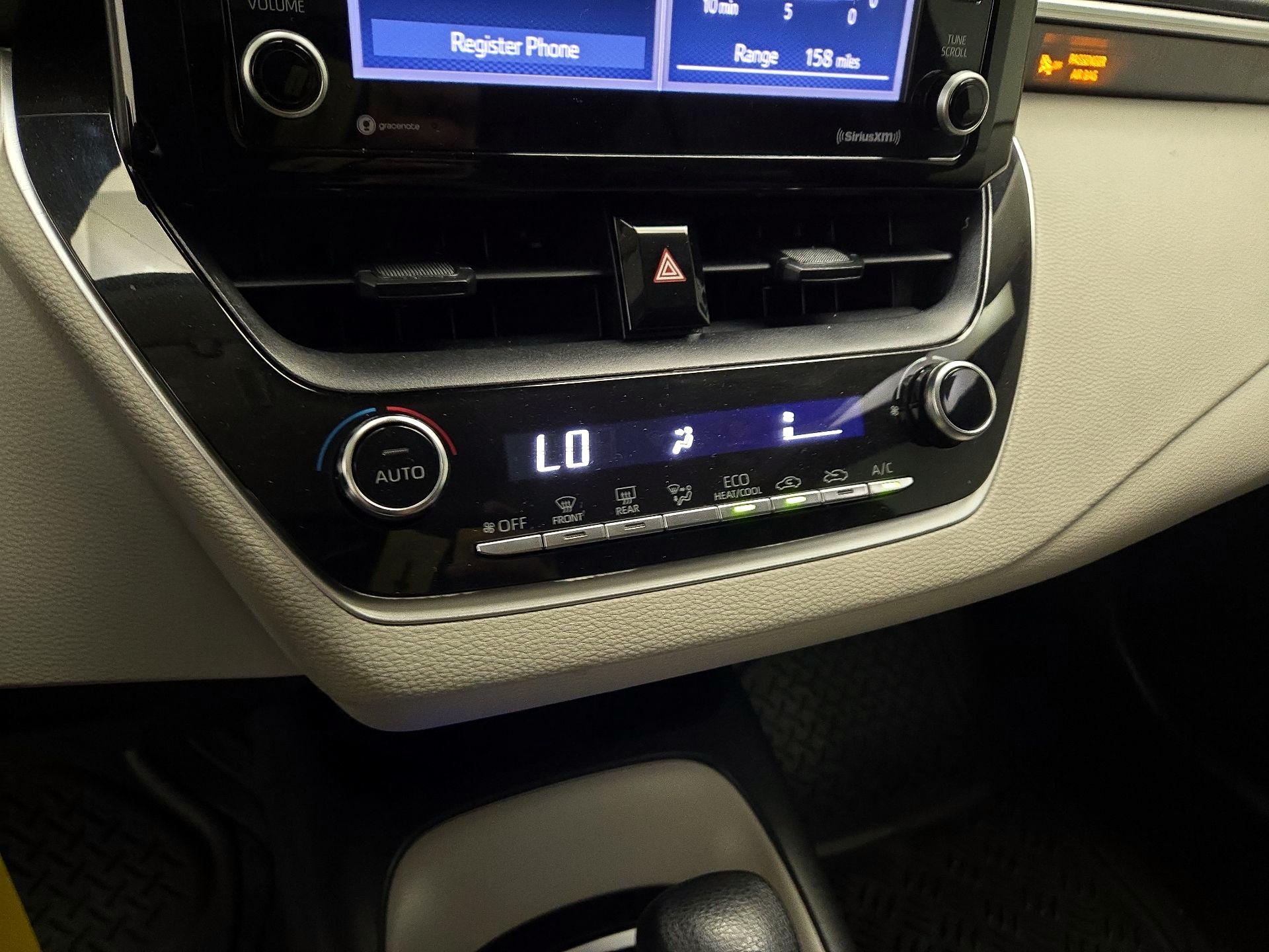 Thumbnail: 2022 Toyota Corolla - 16