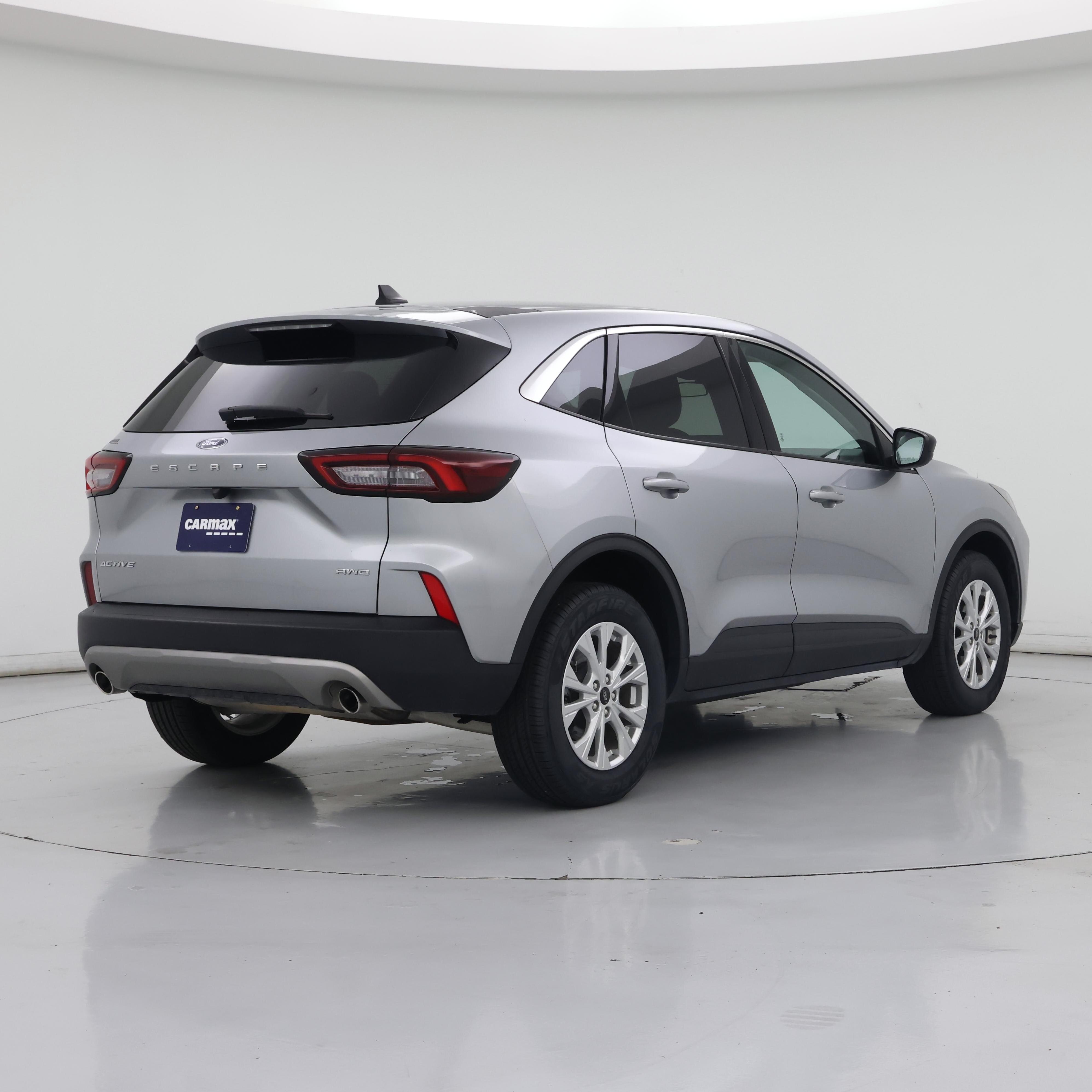 Thumbnail: 2023 Ford Escape - 8