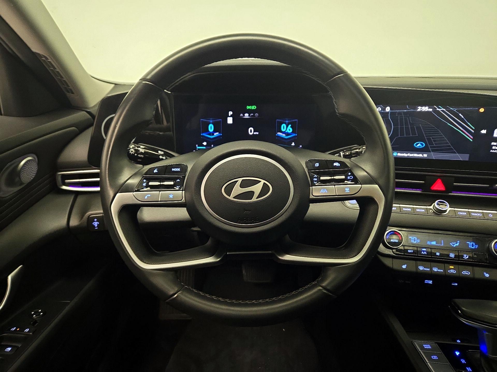 Thumbnail: 2025 Hyundai Elantra - 10