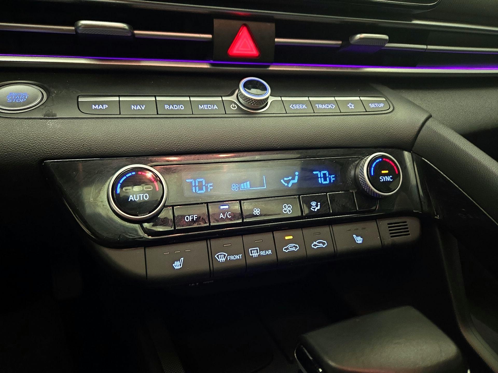 Thumbnail: 2025 Hyundai Elantra - 17