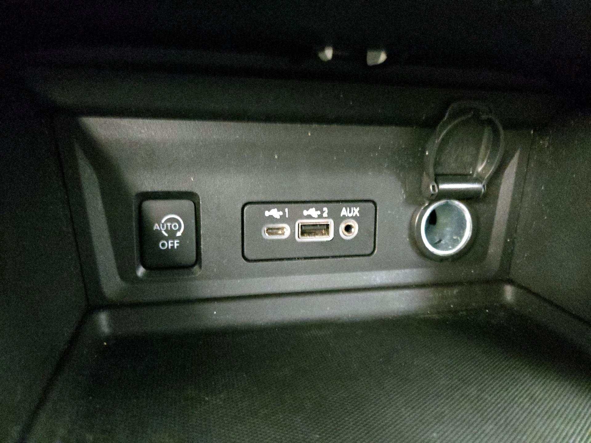 Thumbnail: 2024 Nissan Sentra - 18