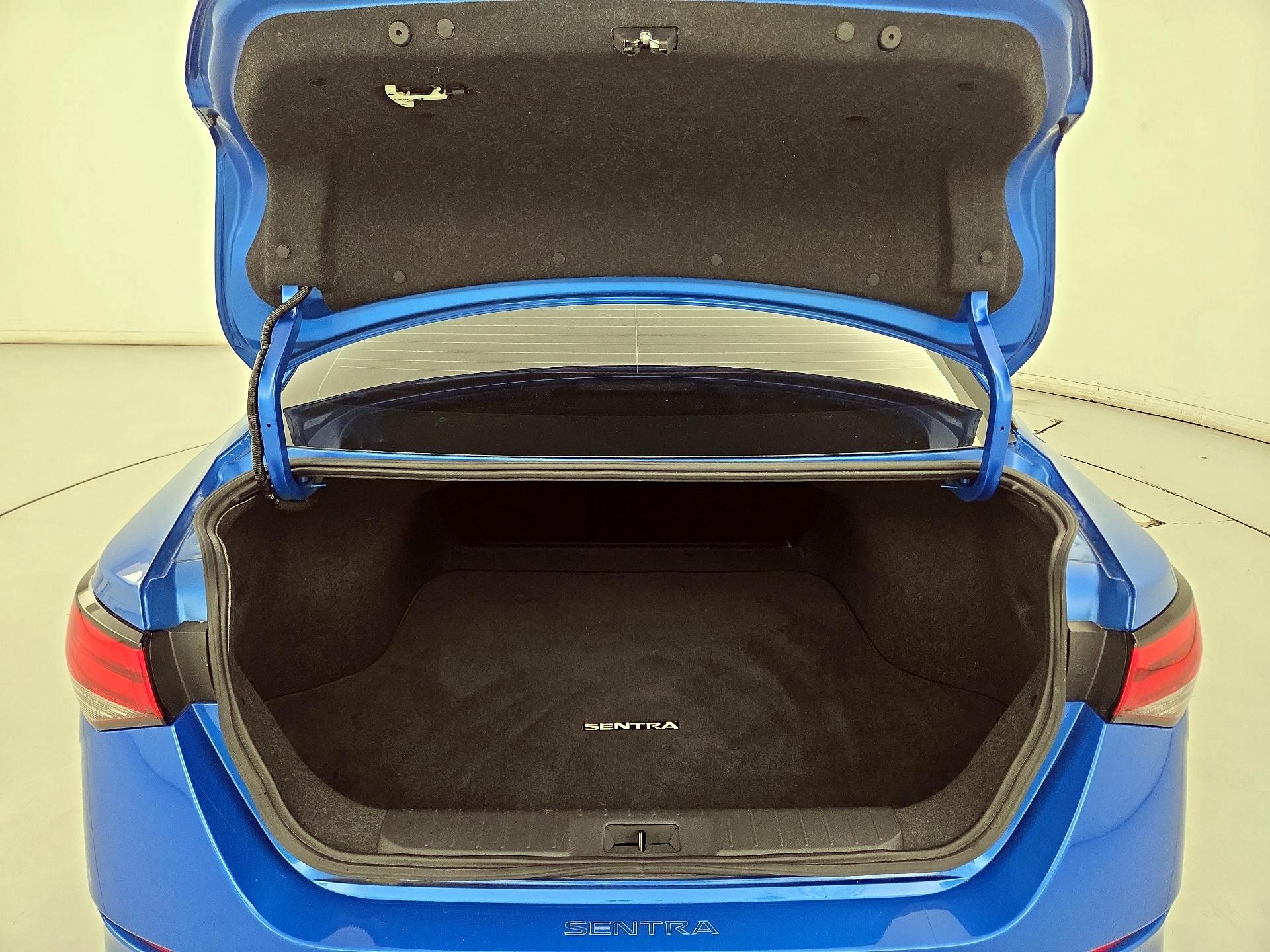 Thumbnail: 2024 Nissan Sentra - 20