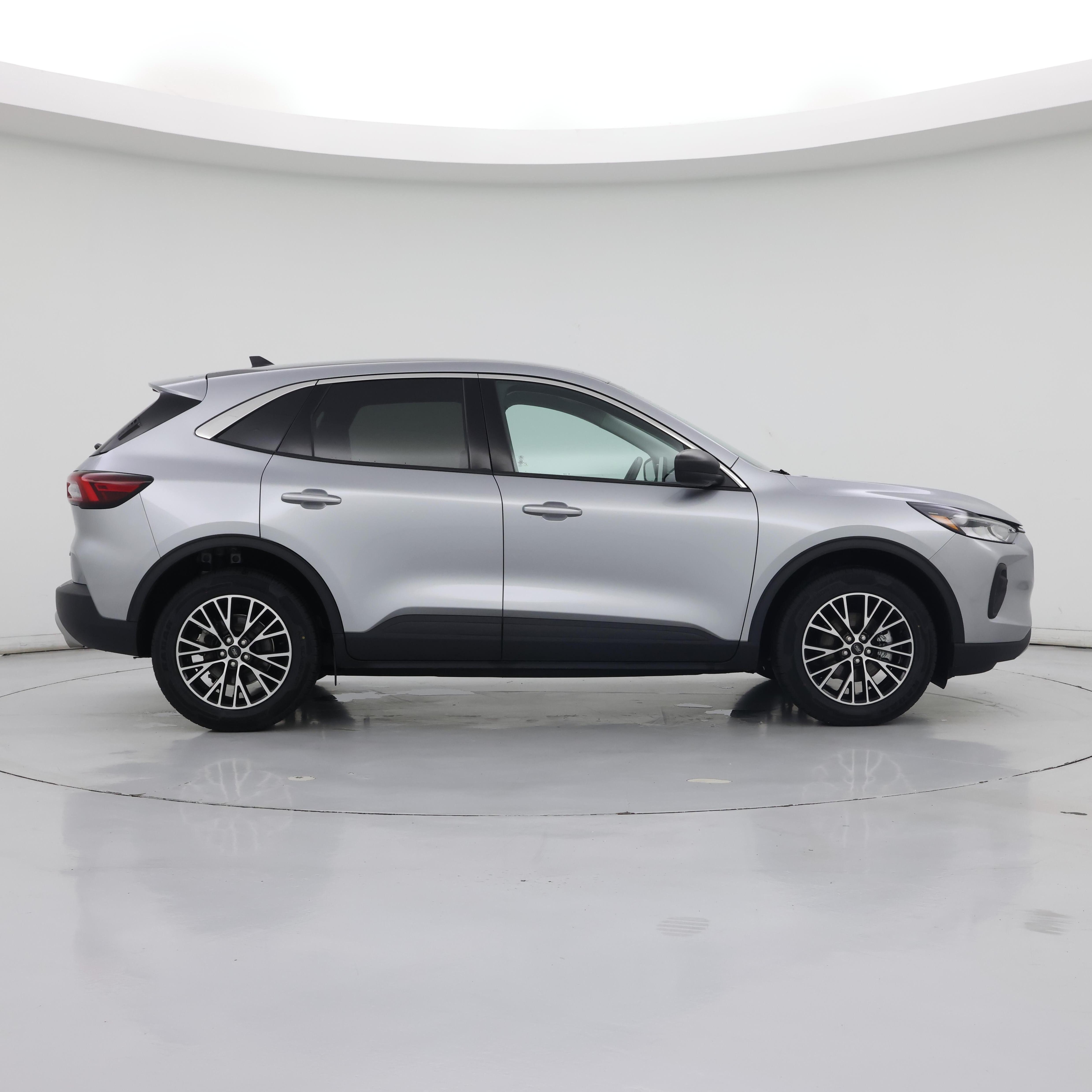 Thumbnail: 2023 Ford Escape - 7