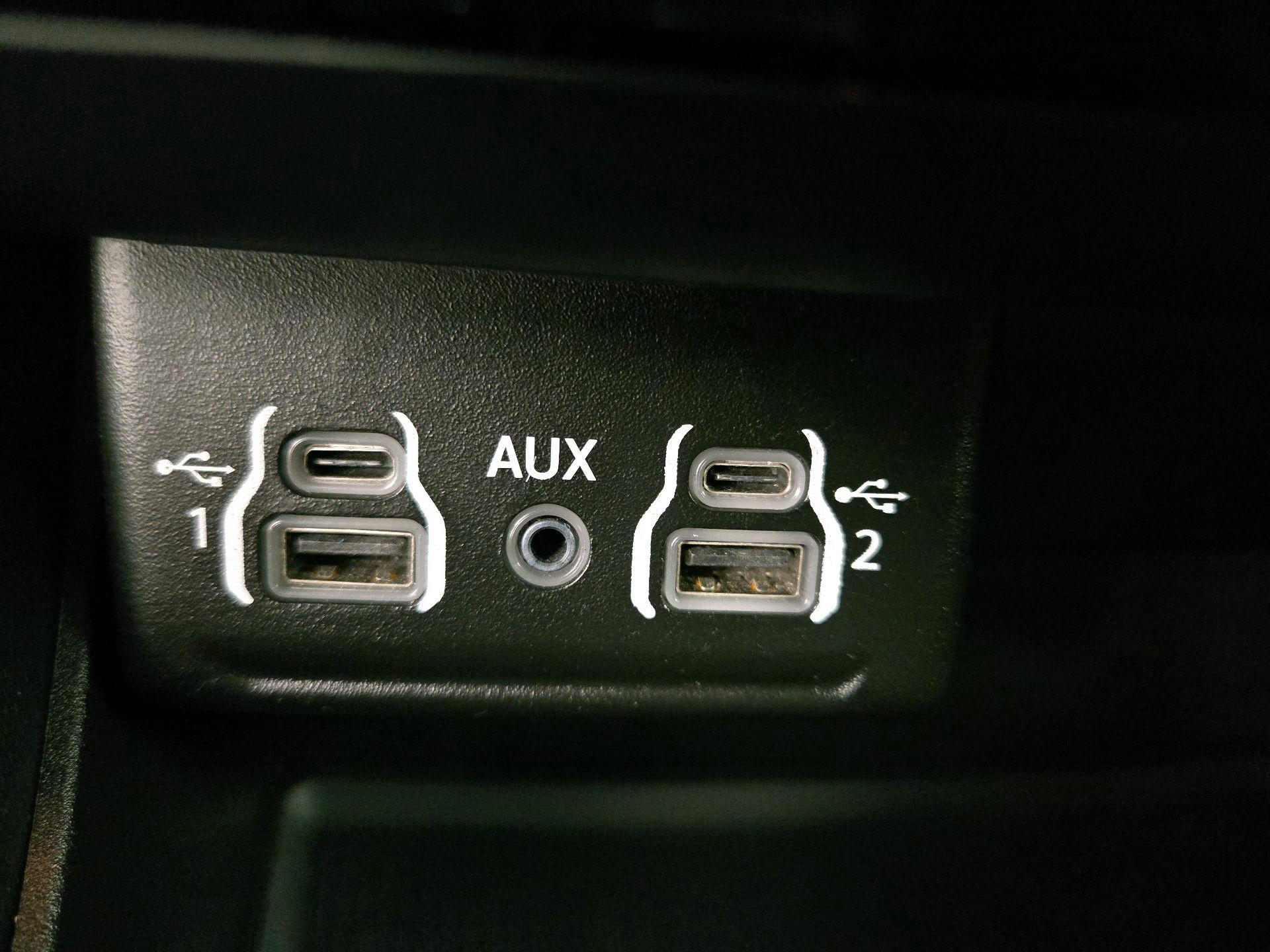 Thumbnail: 2023 Dodge Durango - 18