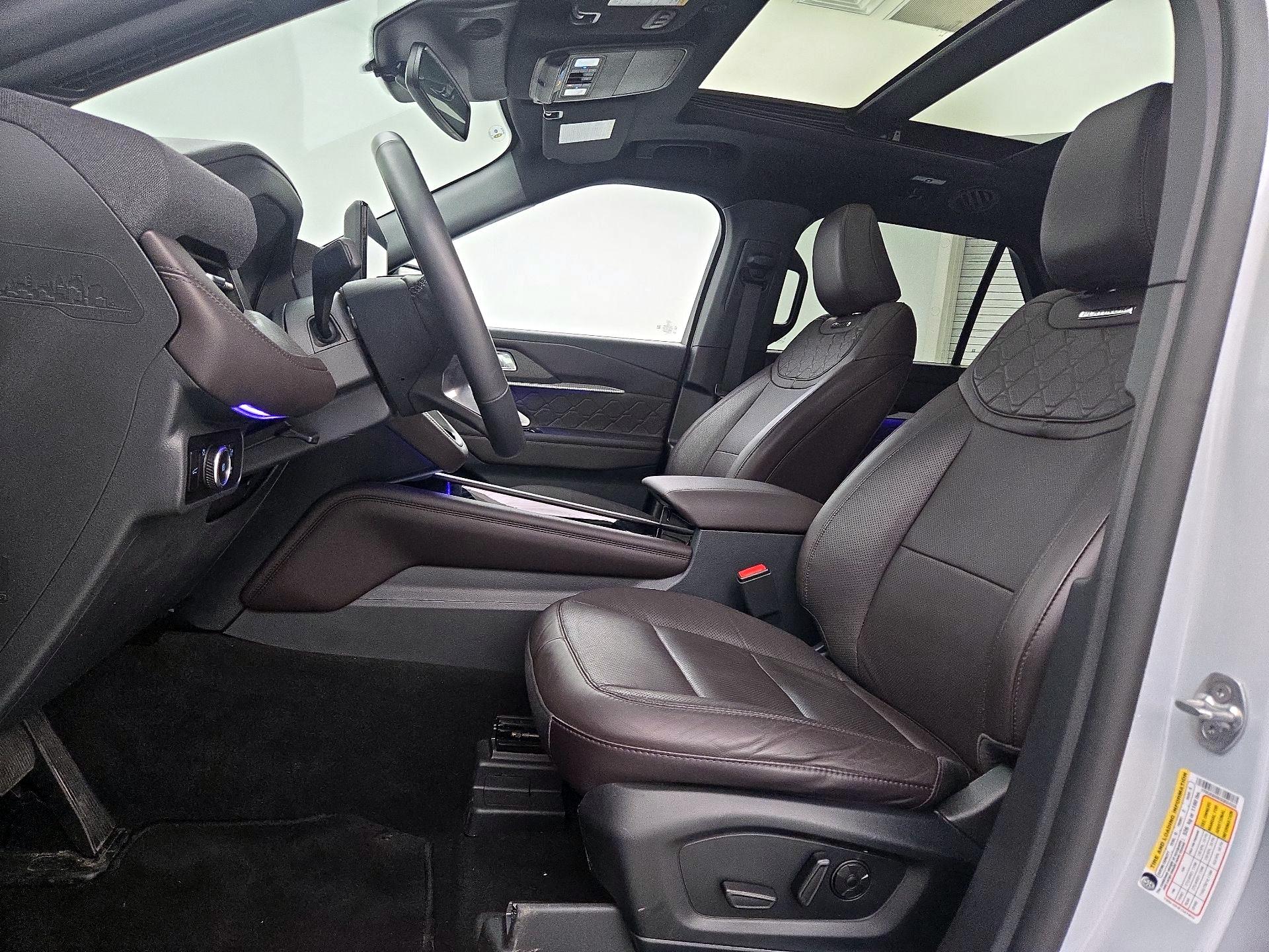 Thumbnail: 2025 Ford Explorer - 11