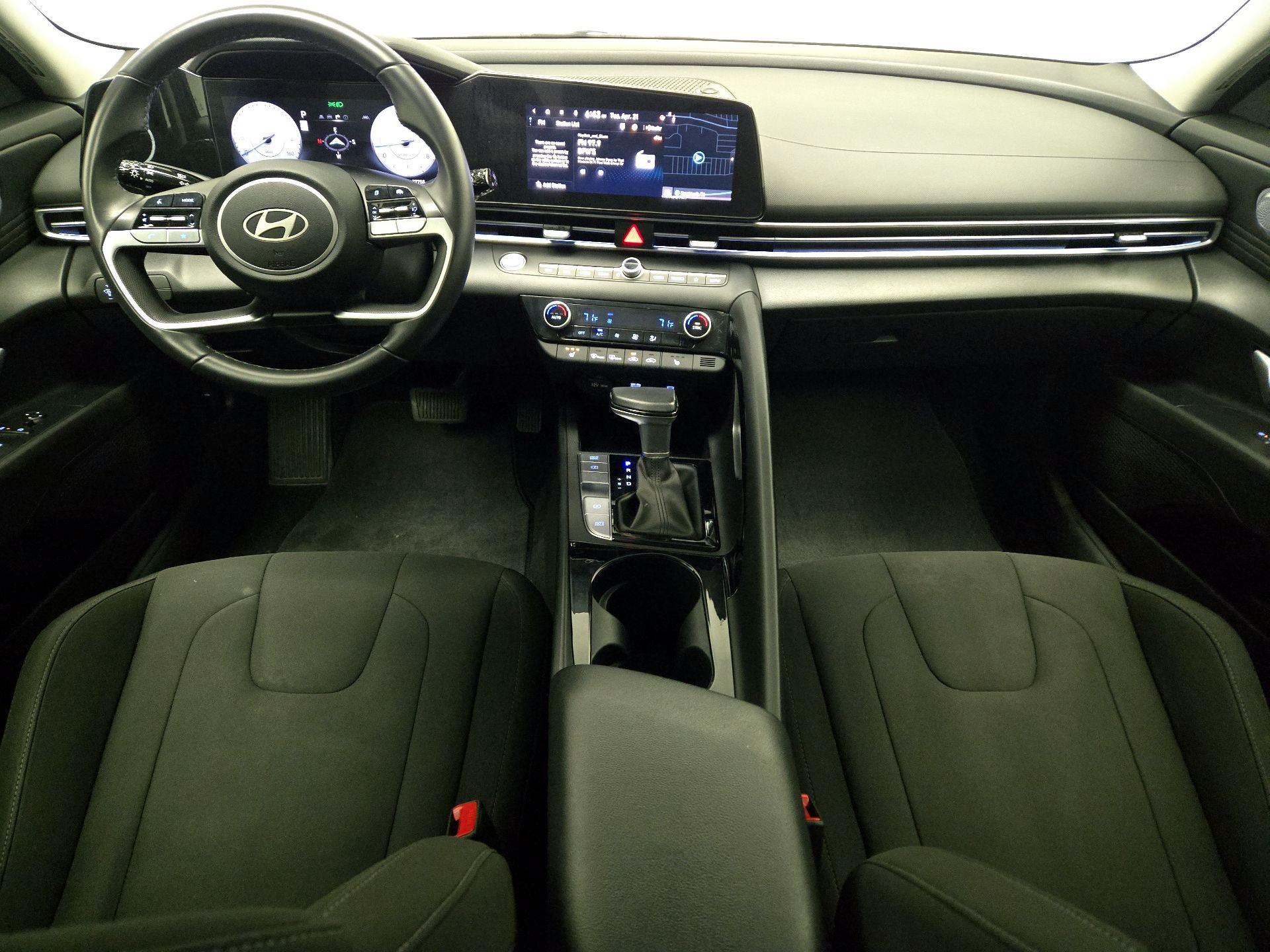 Thumbnail: 2025 Hyundai Elantra - 9