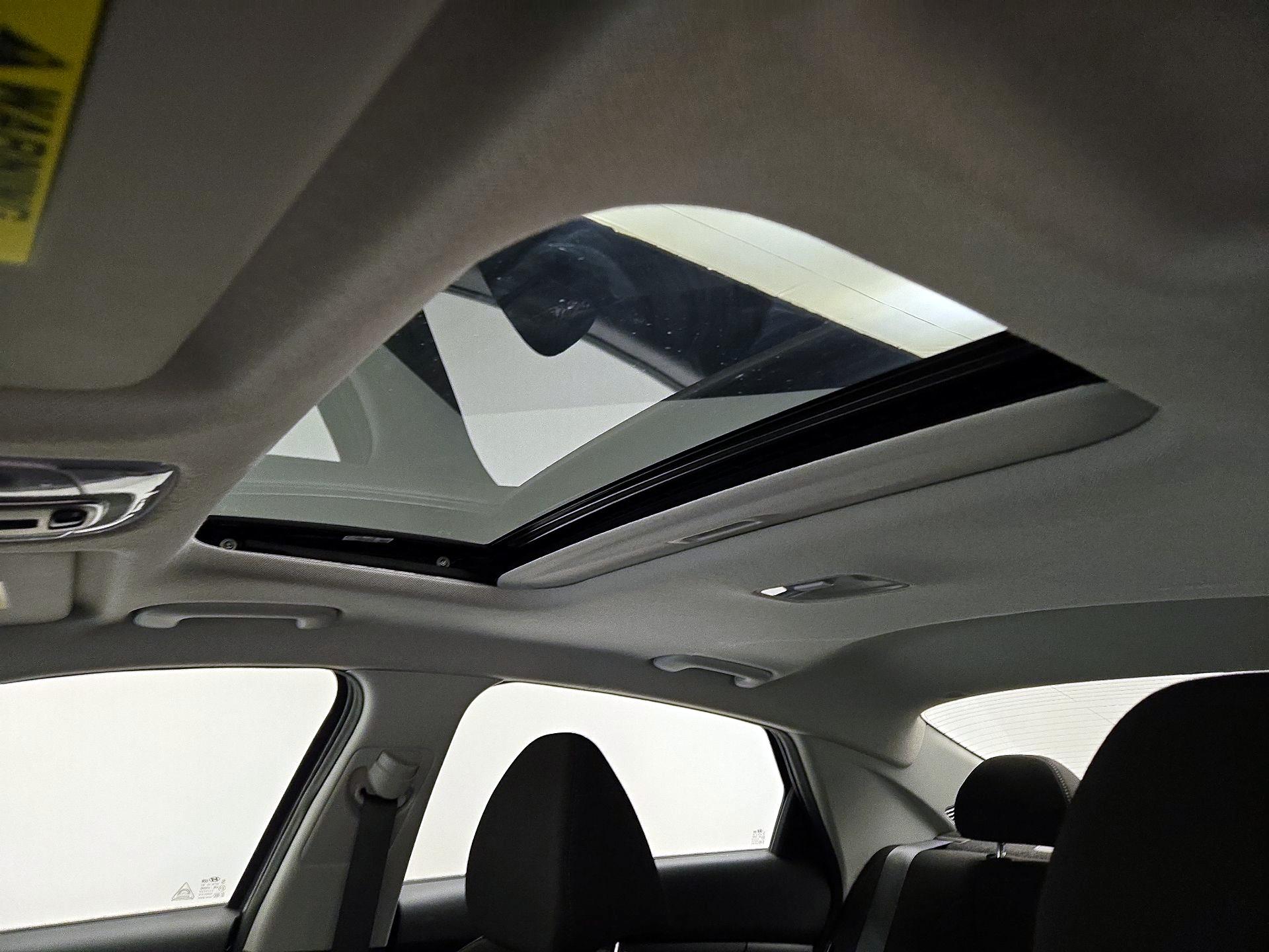 Thumbnail: 2025 Hyundai Elantra - 20