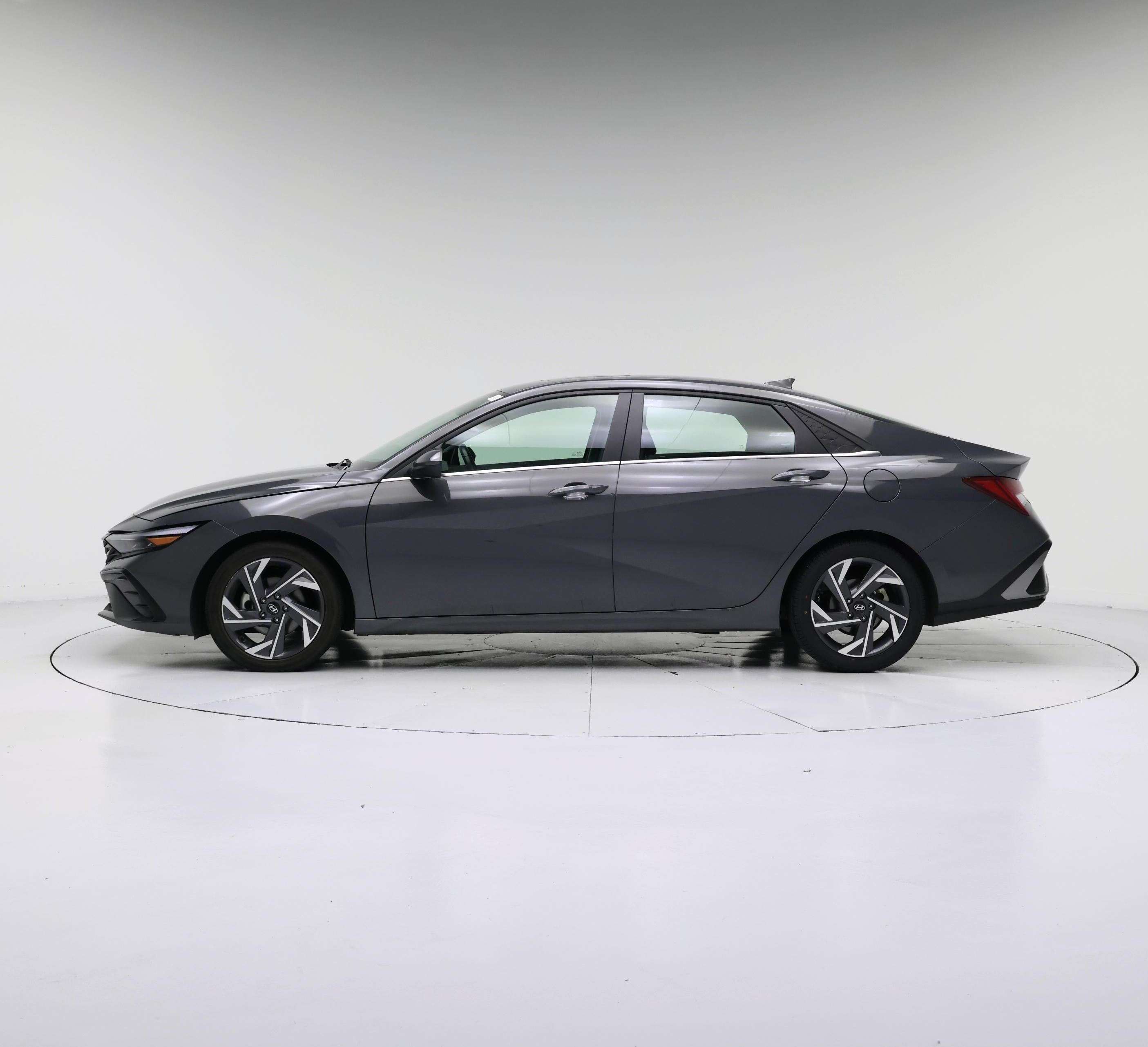 Thumbnail: 2025 Hyundai Elantra - 3