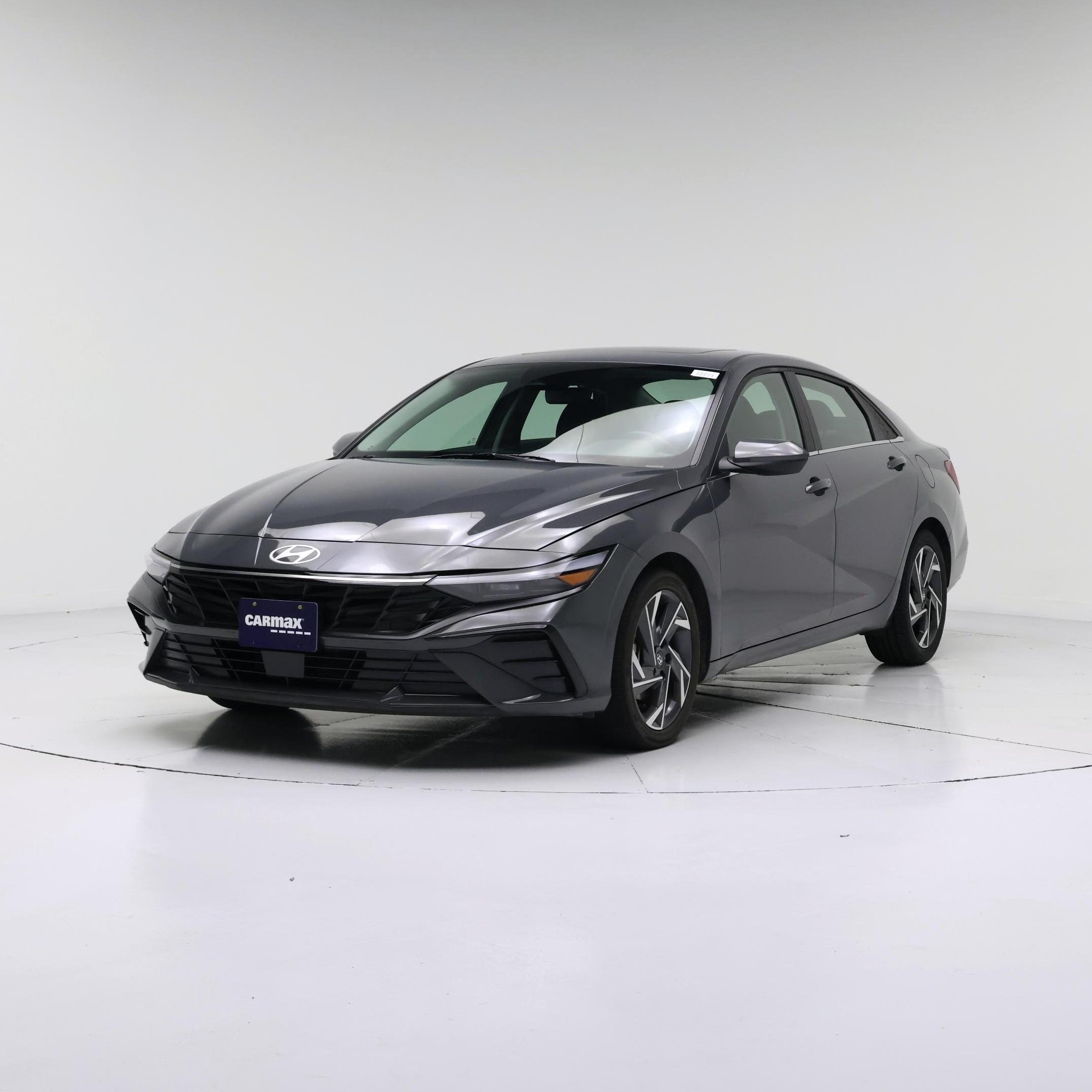 Thumbnail: 2025 Hyundai Elantra - 4