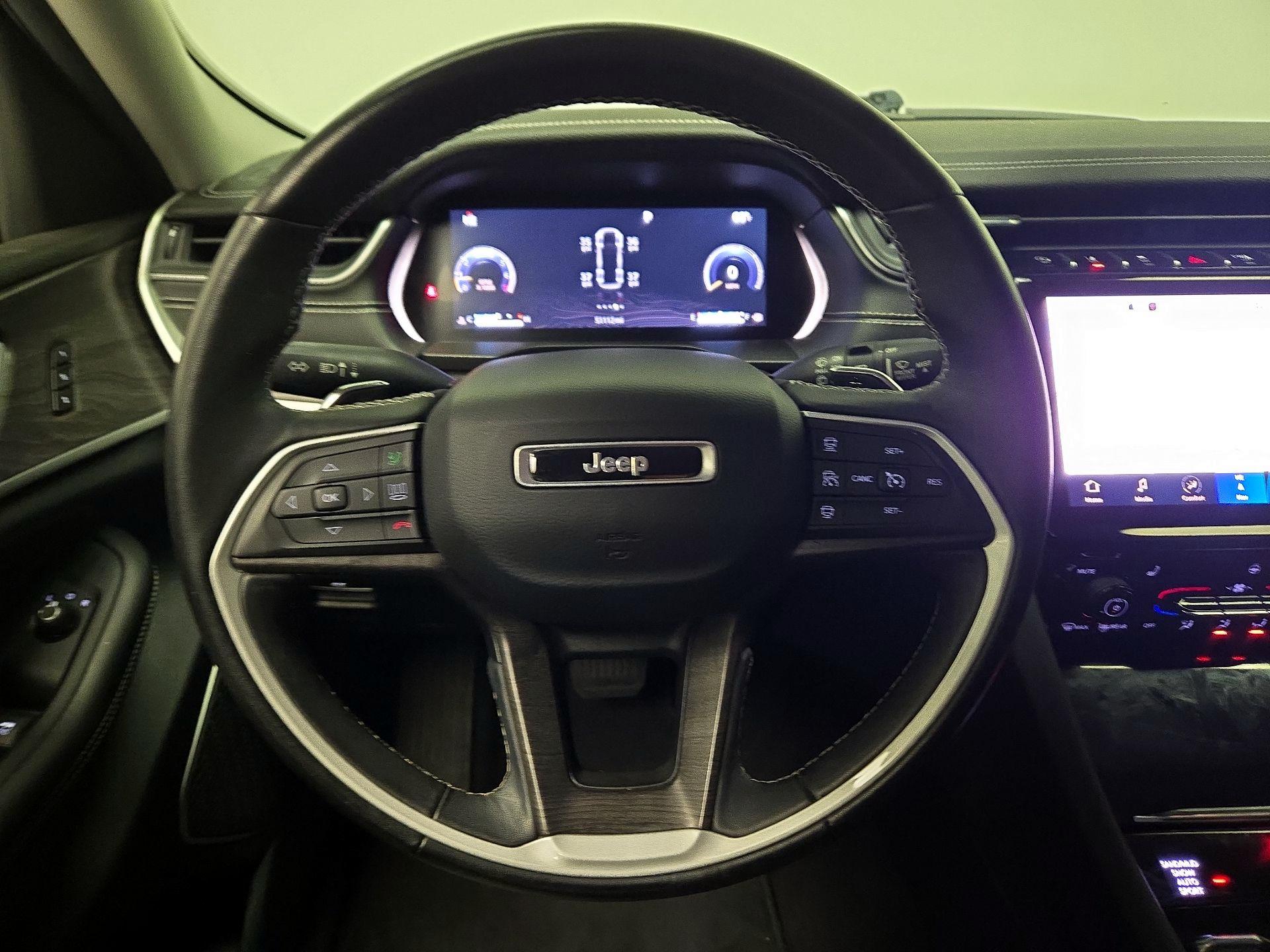 Thumbnail: 2022 Jeep Grand Cherokee L - 10