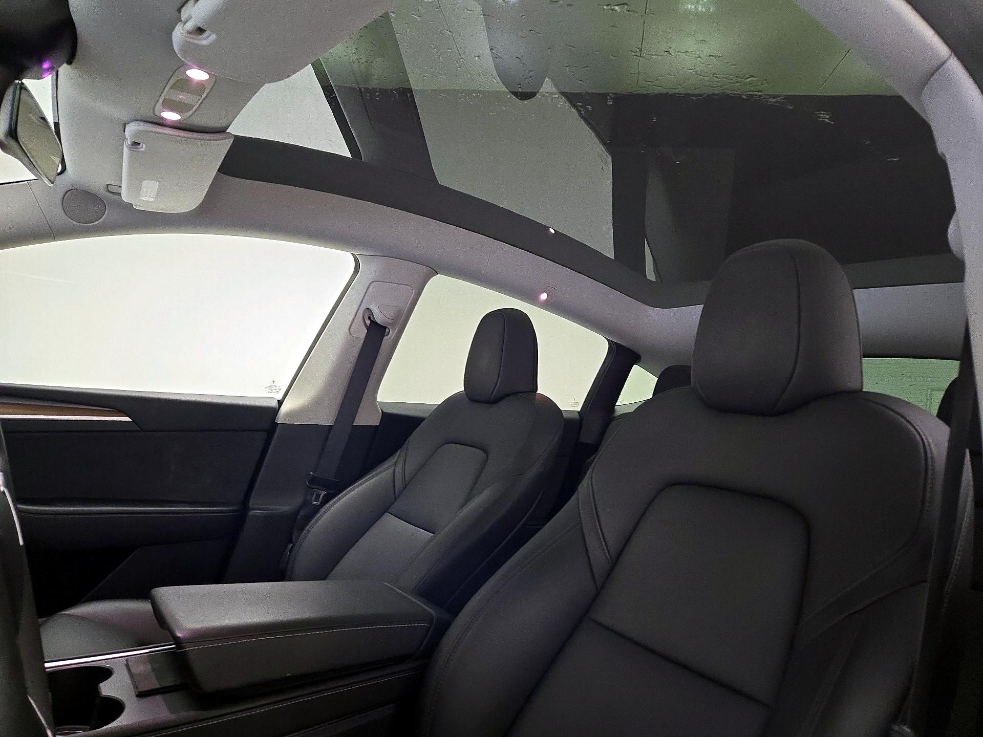 Thumbnail: 2023 Tesla Model Y - 19