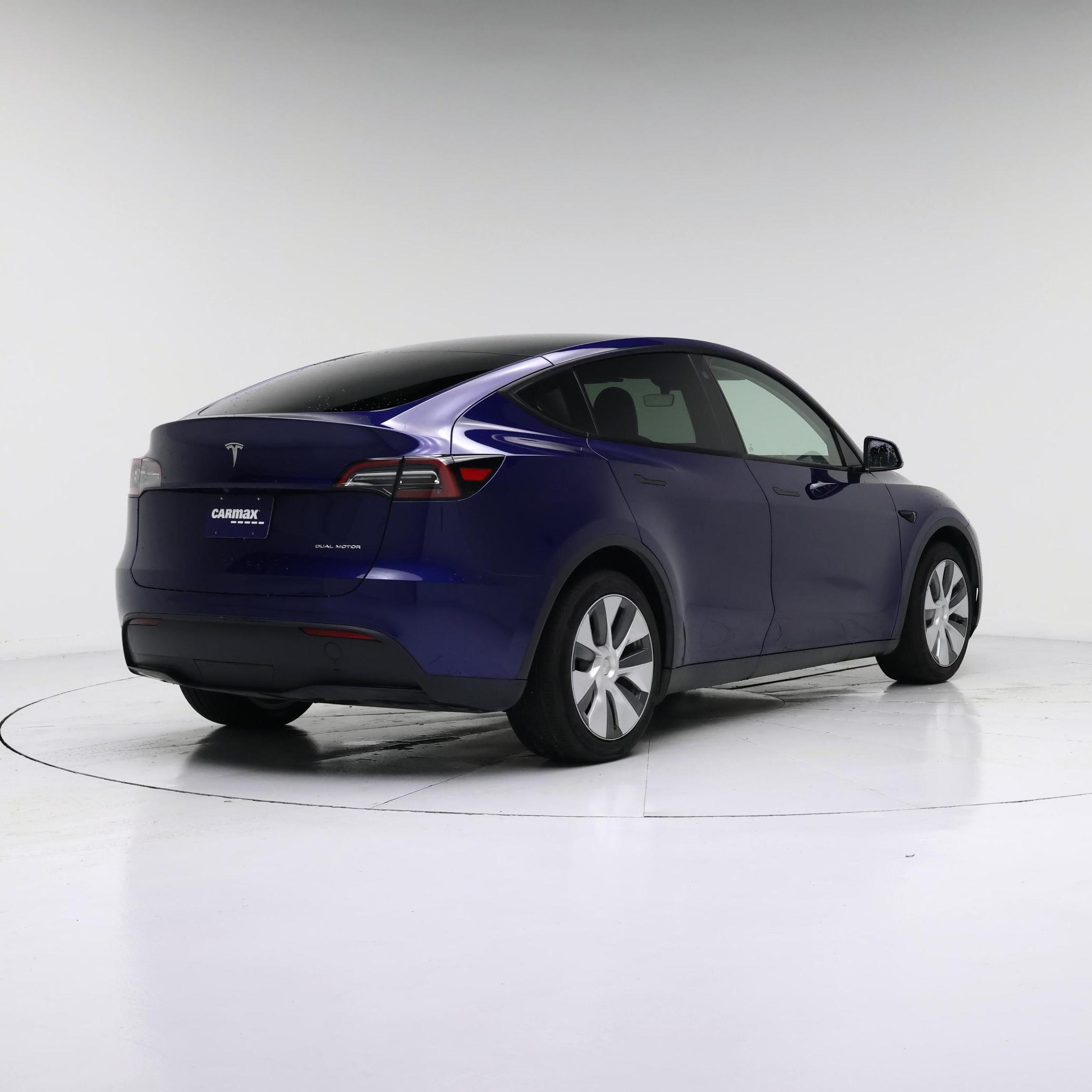 Thumbnail: 2023 Tesla Model Y - 8