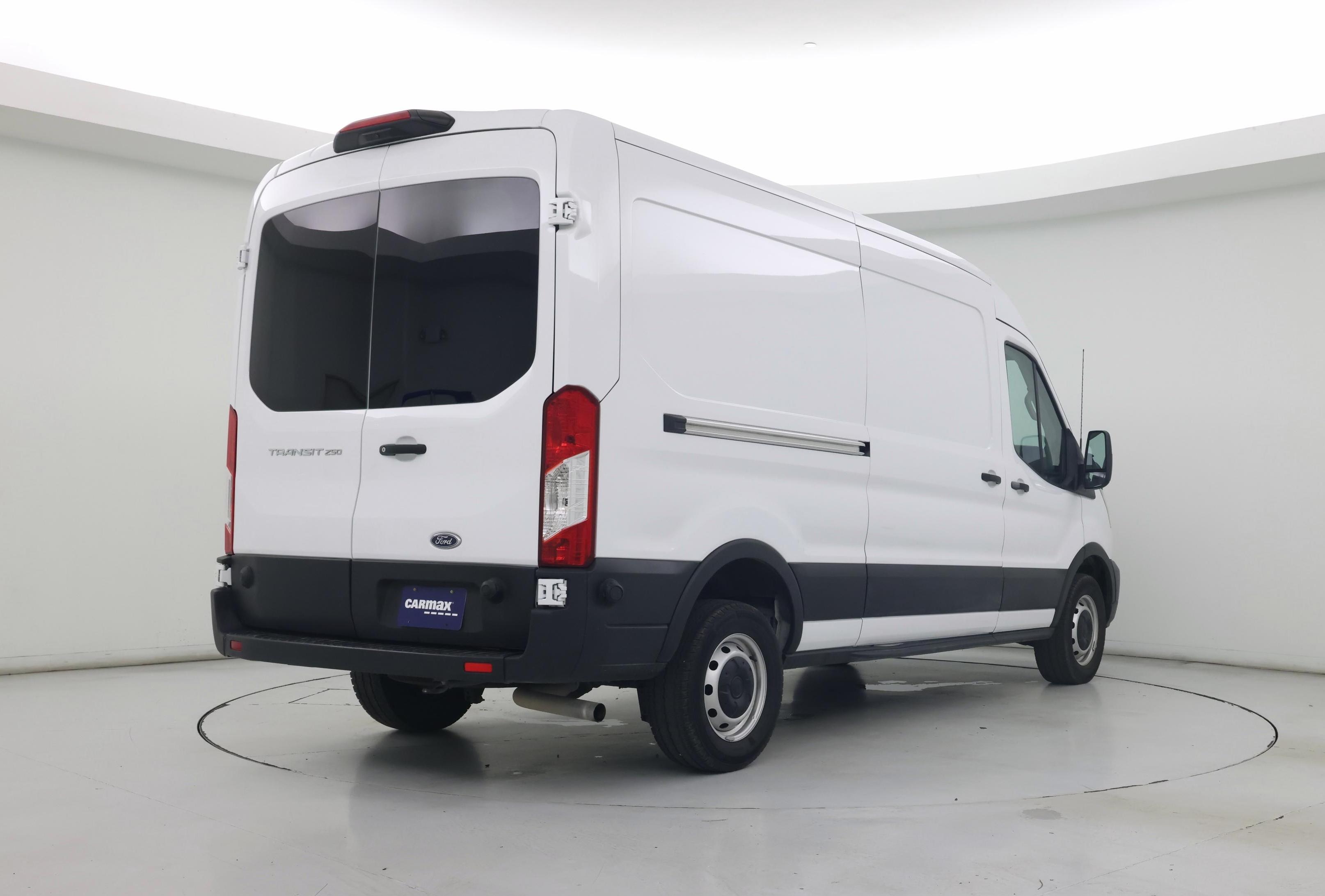 Thumbnail: 2024 Ford Transit Series - 8
