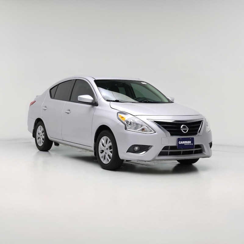 2019 Nissan Versa SV