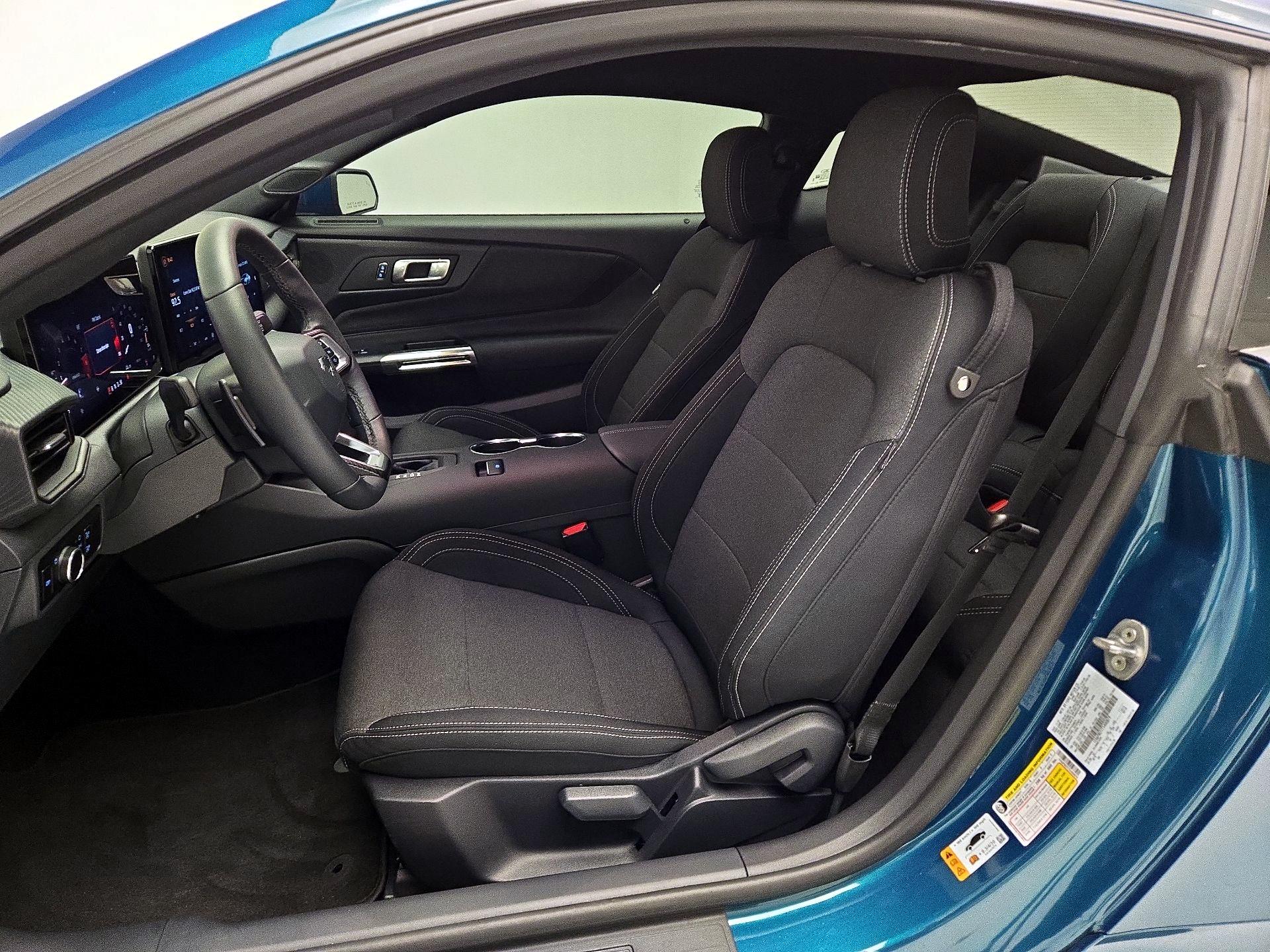 Thumbnail: 2026 Ford Mustang - 11