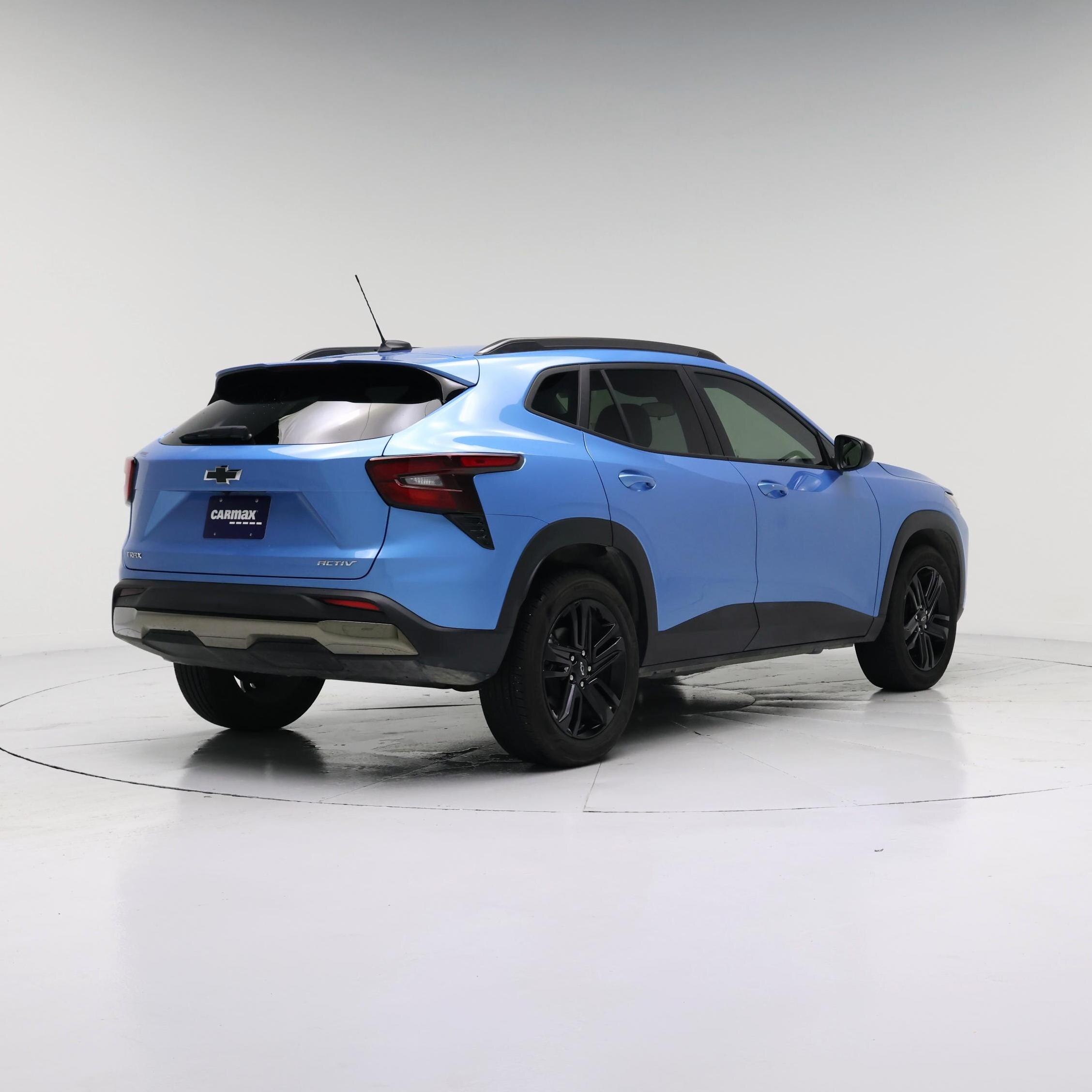 Thumbnail: 2025 Chevrolet Trax - 8
