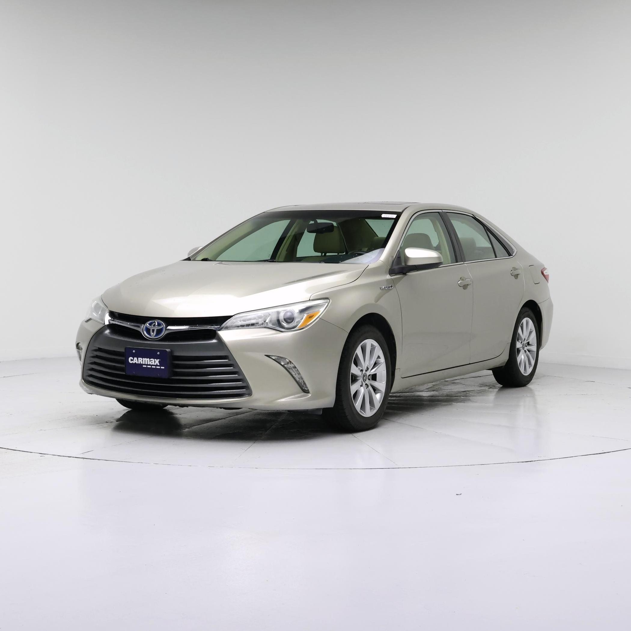 Thumbnail: 2015 Toyota Camry - 4