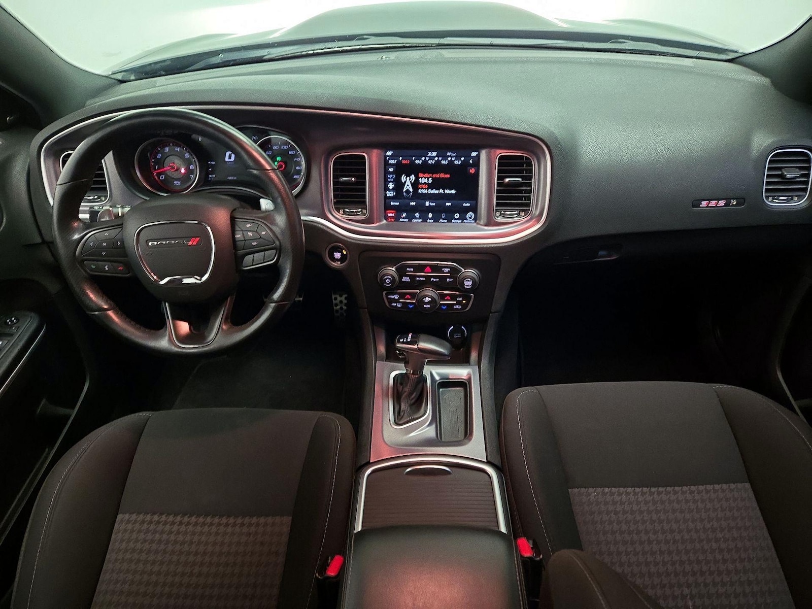 2020 Dodge Charger Scat Pack - Photo 10