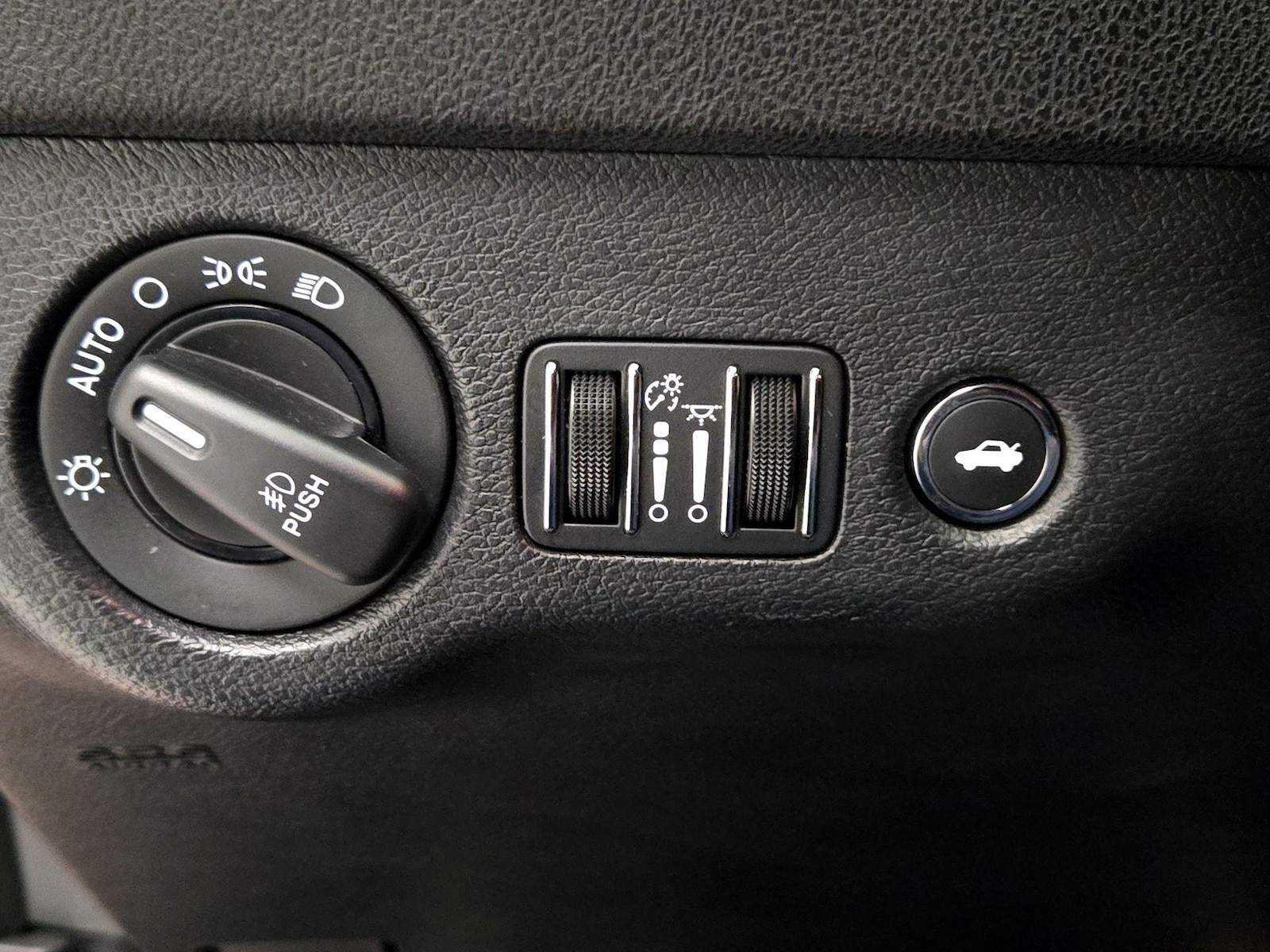 2020 Dodge Charger Scat Pack - Photo 14