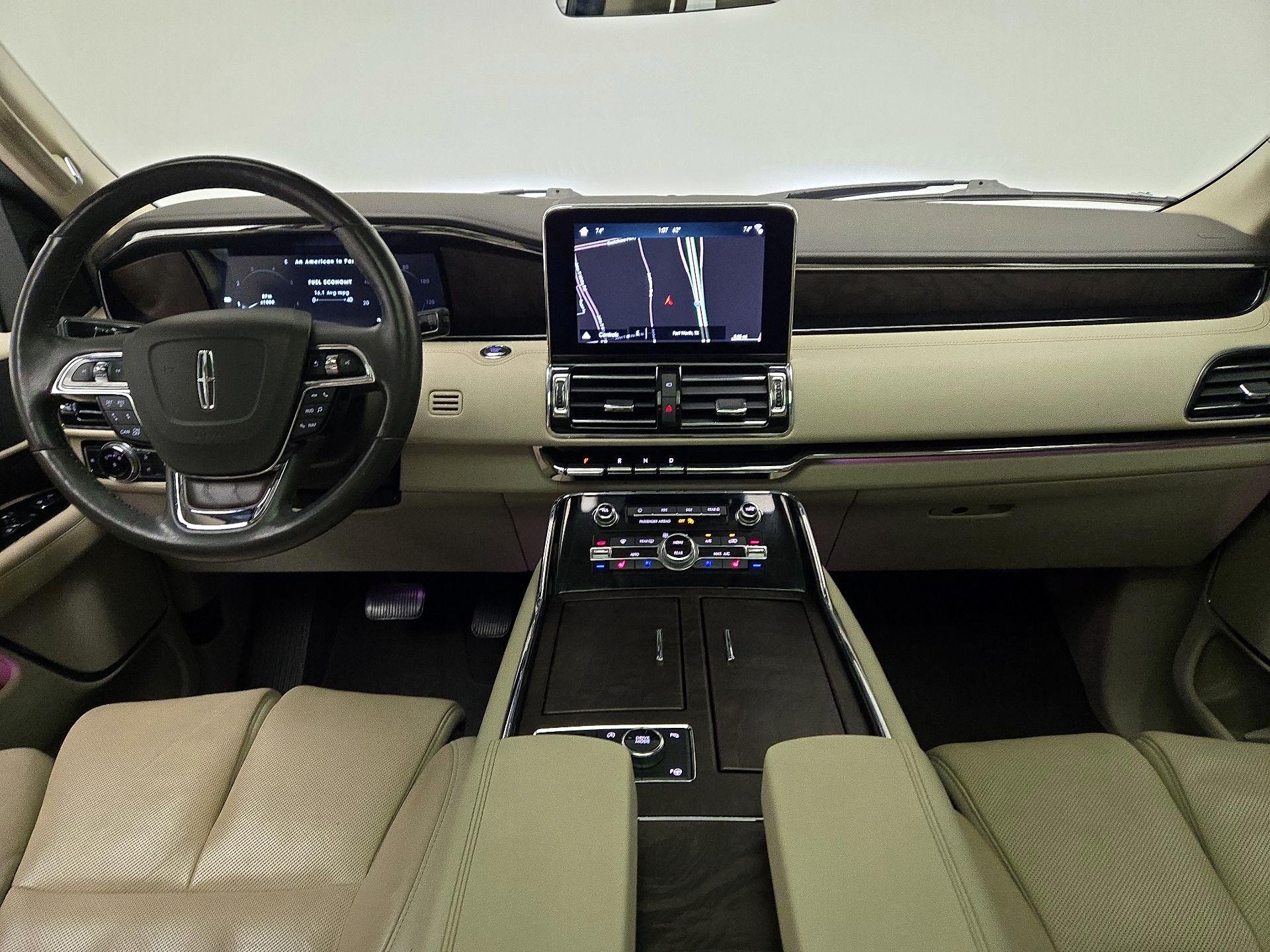 Thumbnail: 2019 Lincoln Navigator - 9