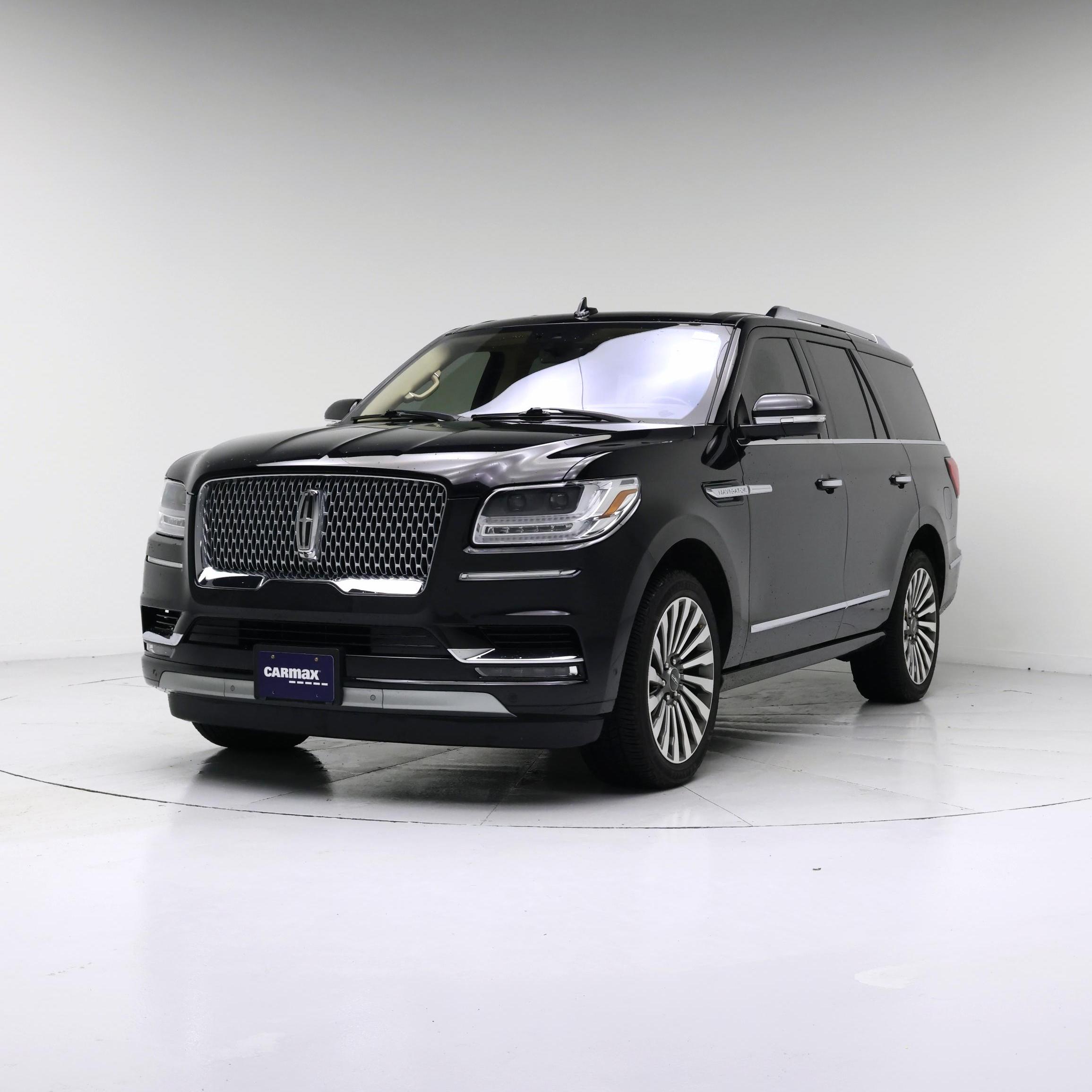 Thumbnail: 2019 Lincoln Navigator - 4