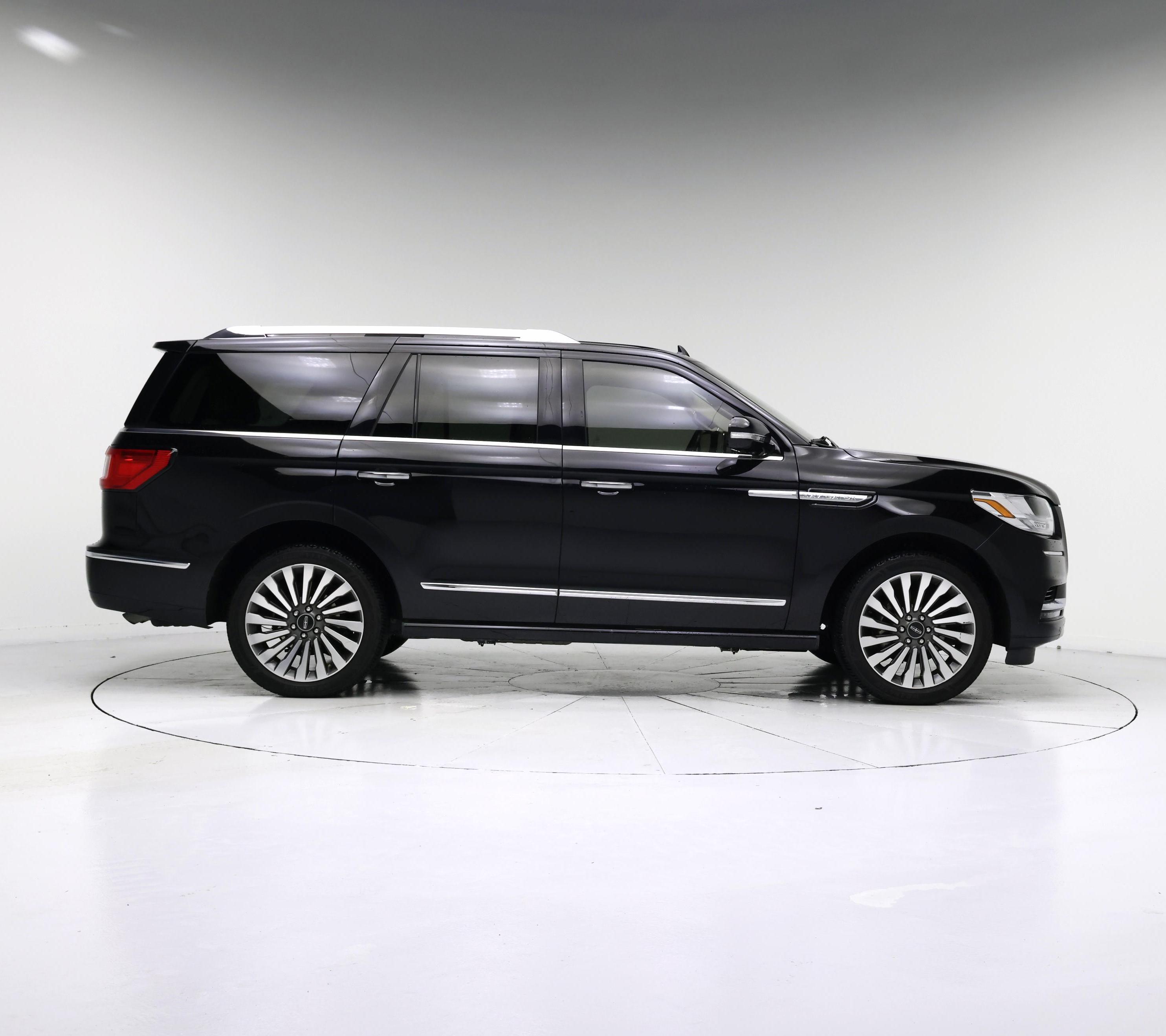 Thumbnail: 2019 Lincoln Navigator - 7