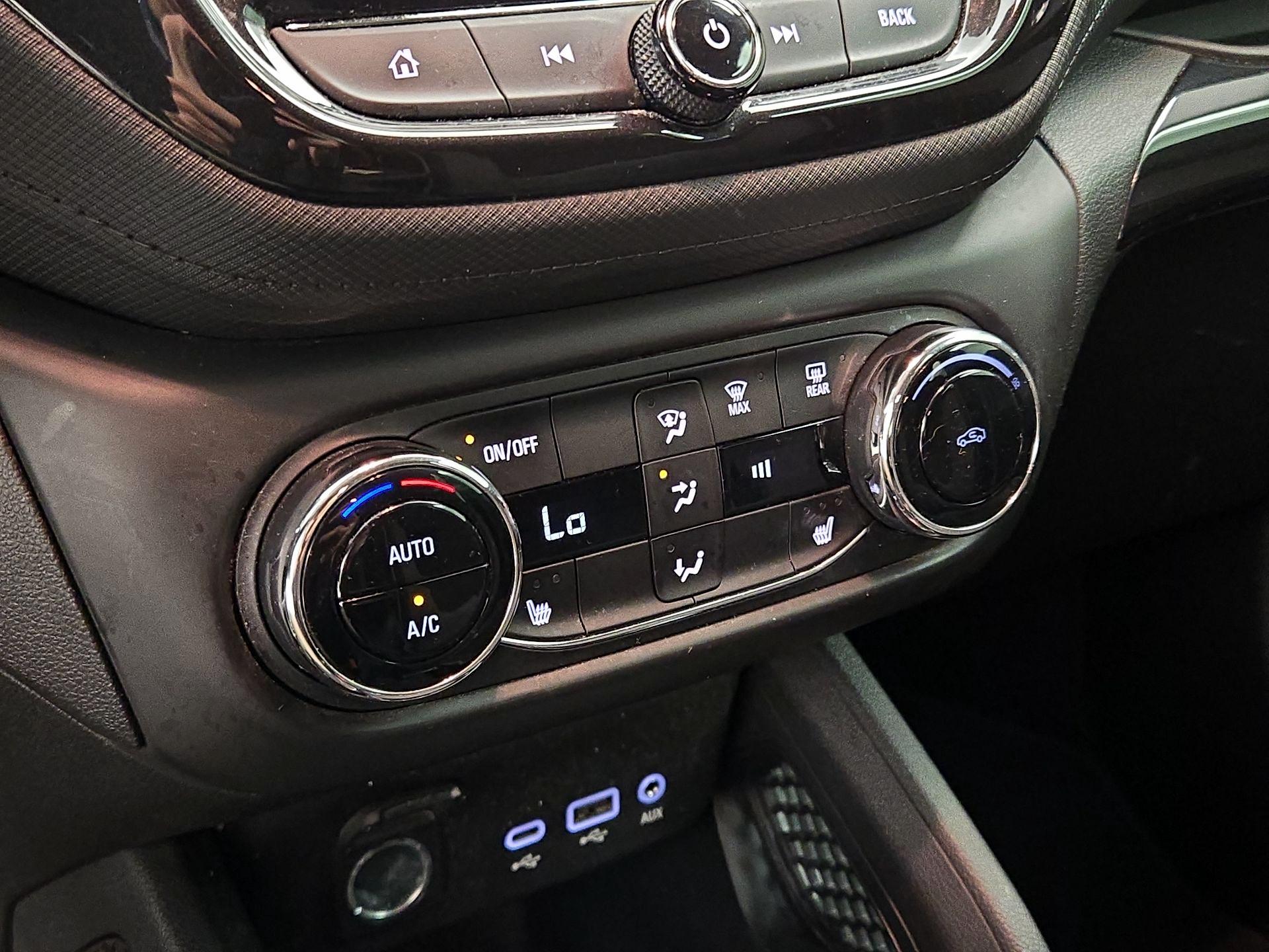 Thumbnail: 2023 Chevrolet TrailBlazer - 16