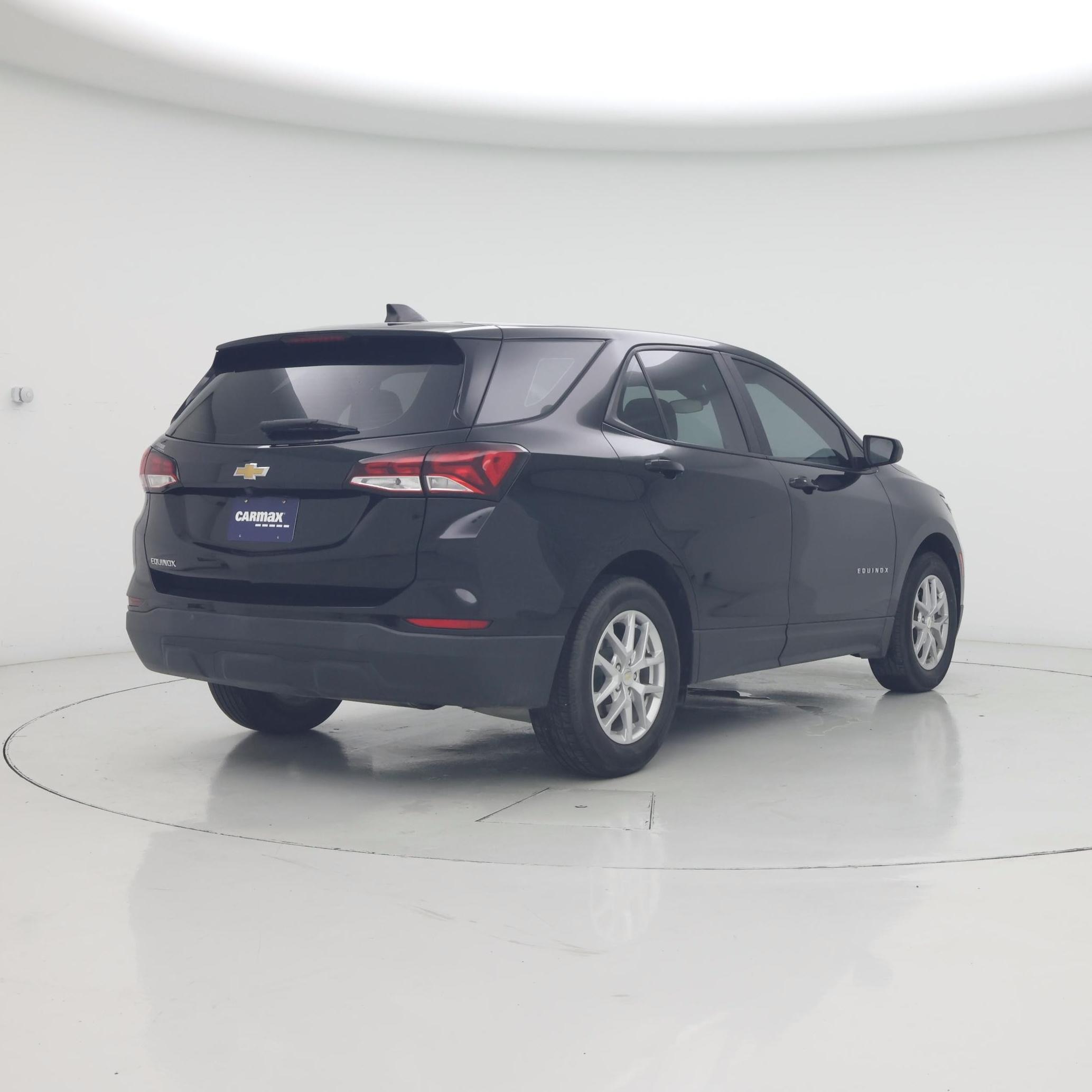 Thumbnail: 2023 Chevrolet Equinox - 8