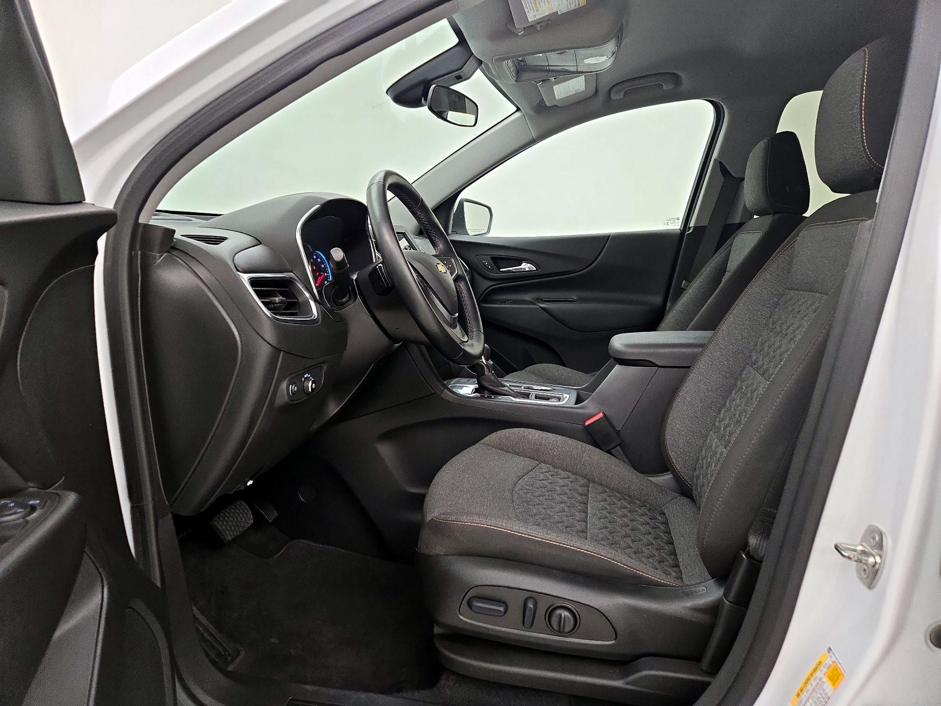 Thumbnail: 2023 Chevrolet Equinox - 11
