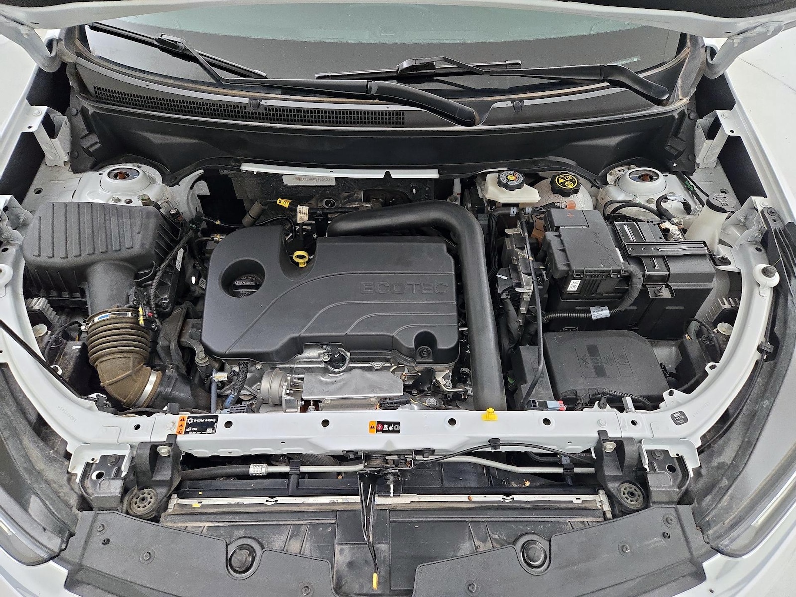 2023 Chevrolet Equinox LT - Photo 23