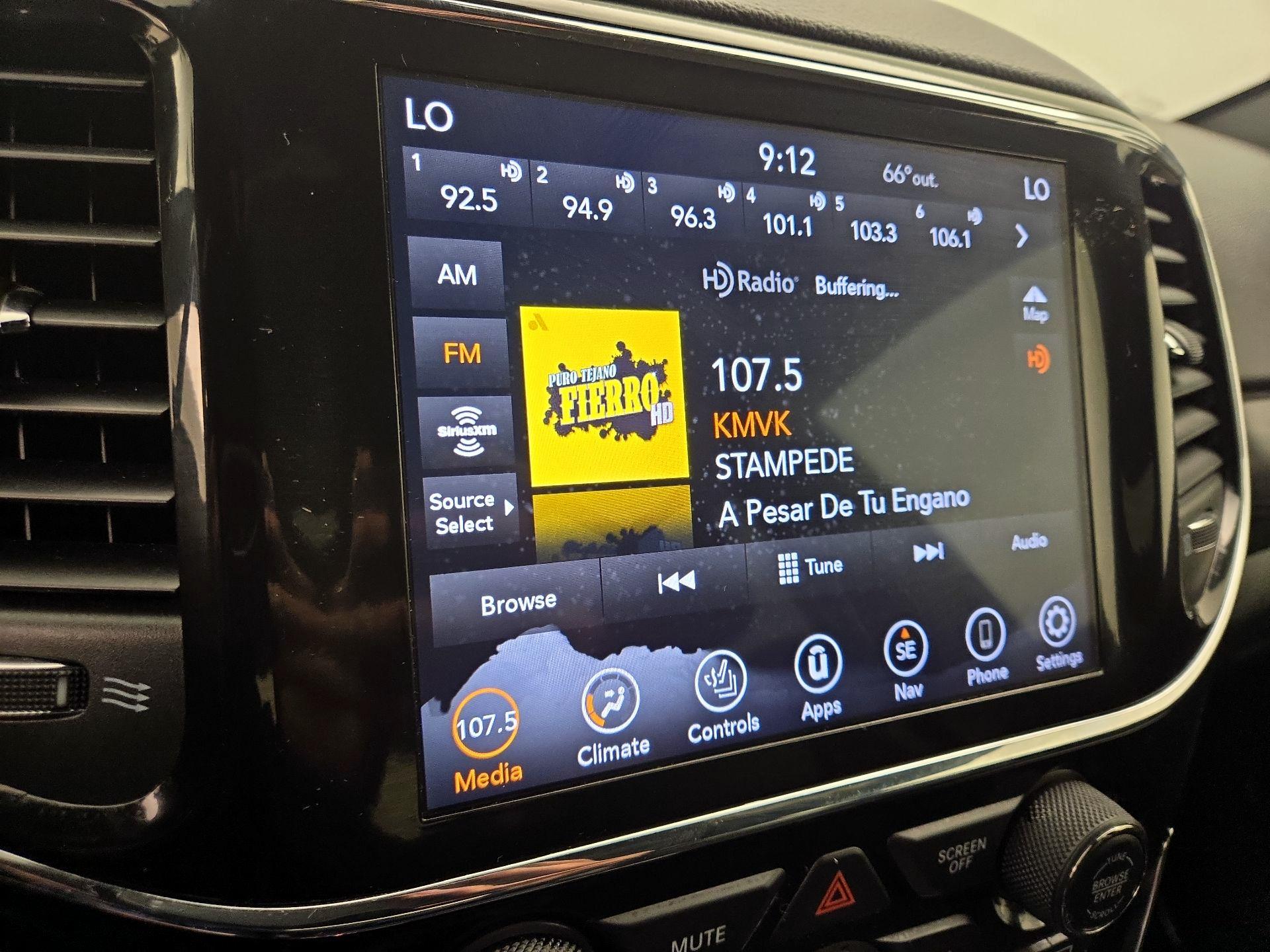 Thumbnail: 2021 Jeep Grand Cherokee - 15