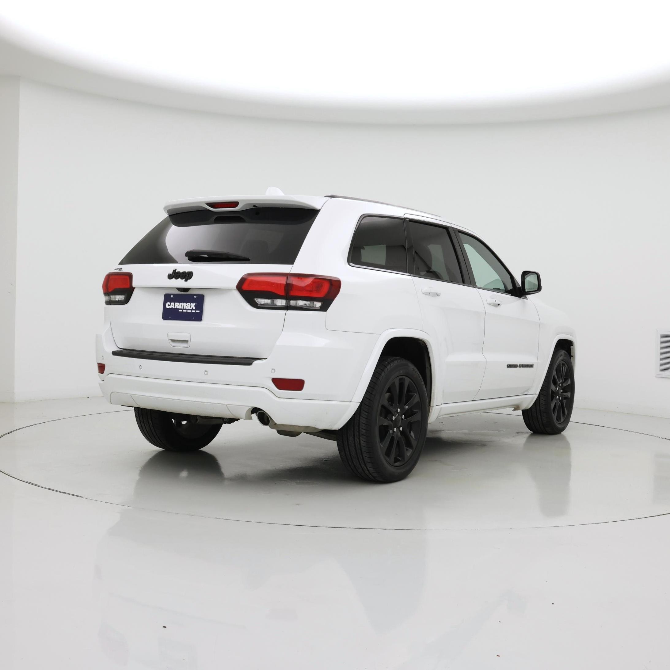 Thumbnail: 2021 Jeep Grand Cherokee - 8