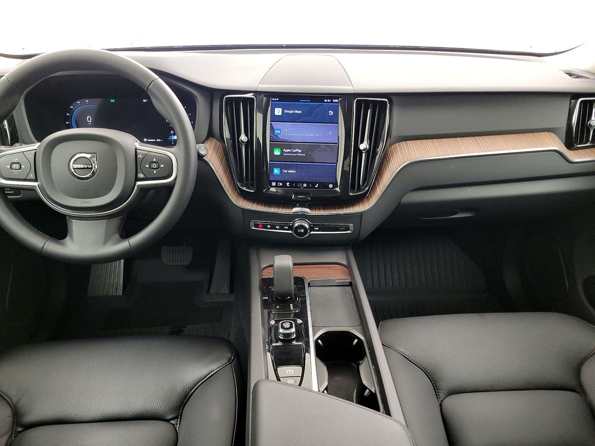 Thumbnail: 2022 Volvo XC60 - 9