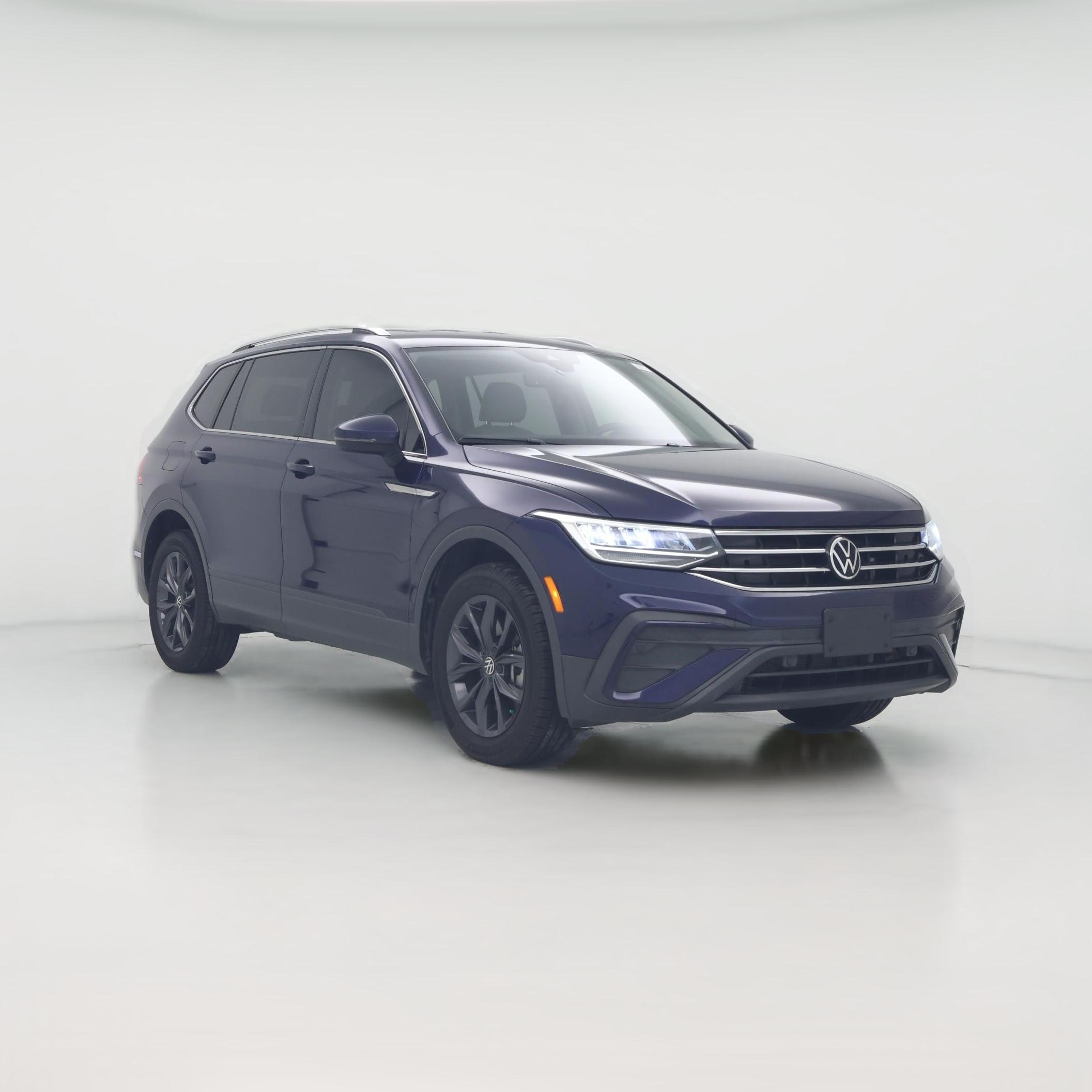 Thumbnail: 2022 Volkswagen Tiguan - 1