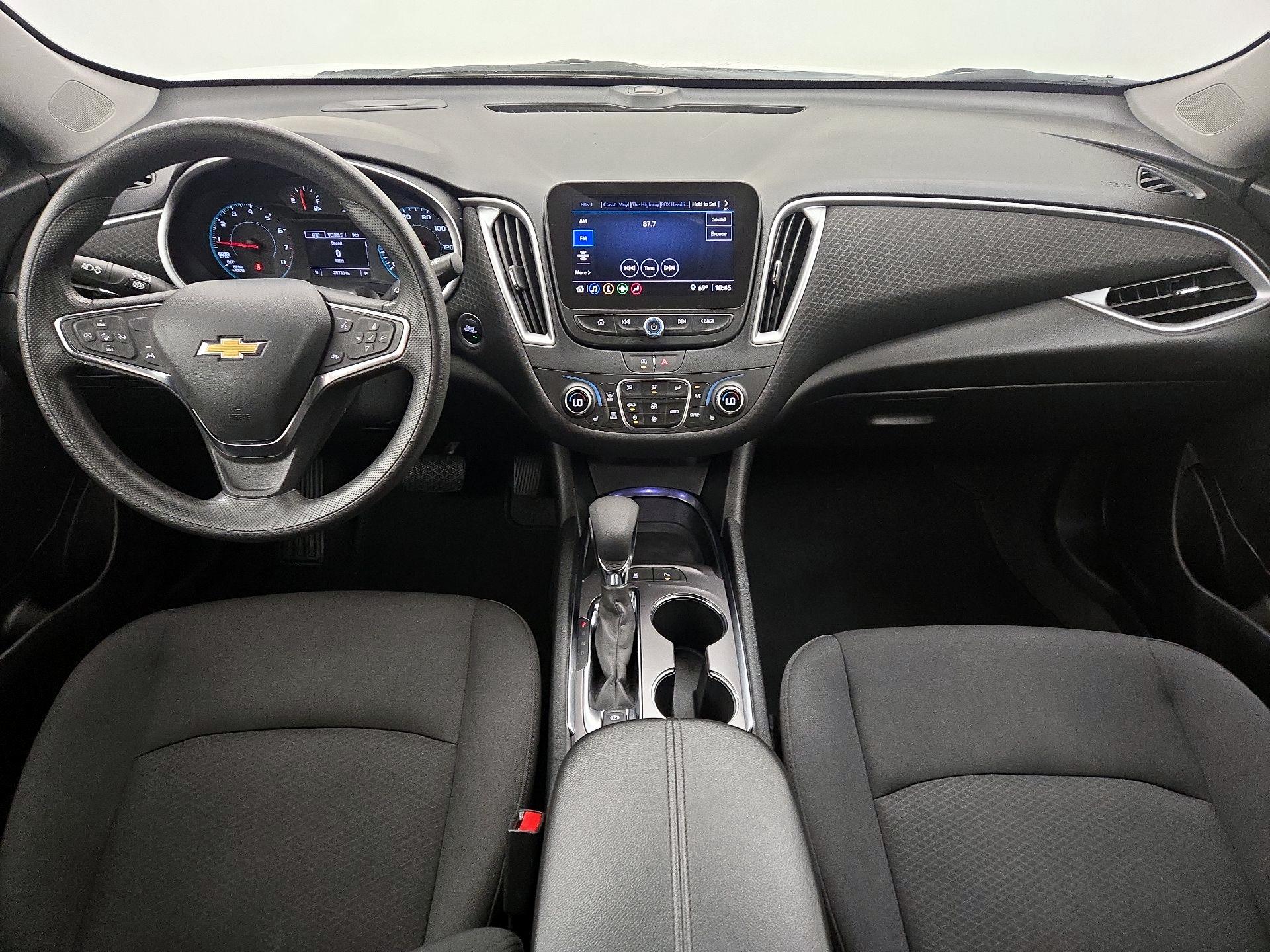Thumbnail: 2025 Chevrolet Malibu - 9