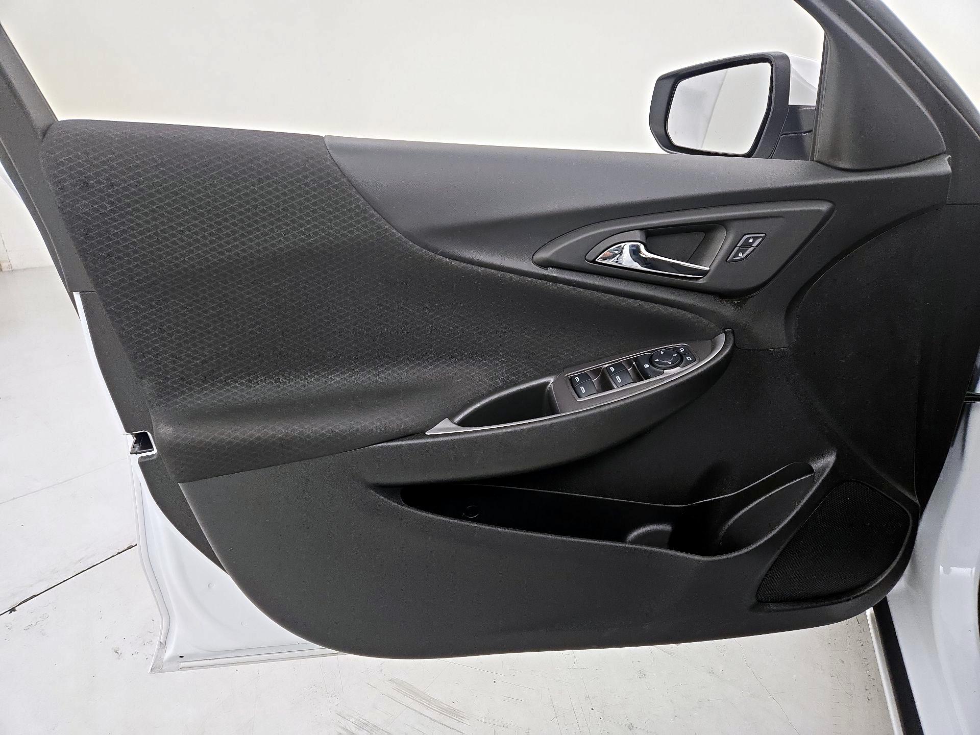 Thumbnail: 2025 Chevrolet Malibu - 12