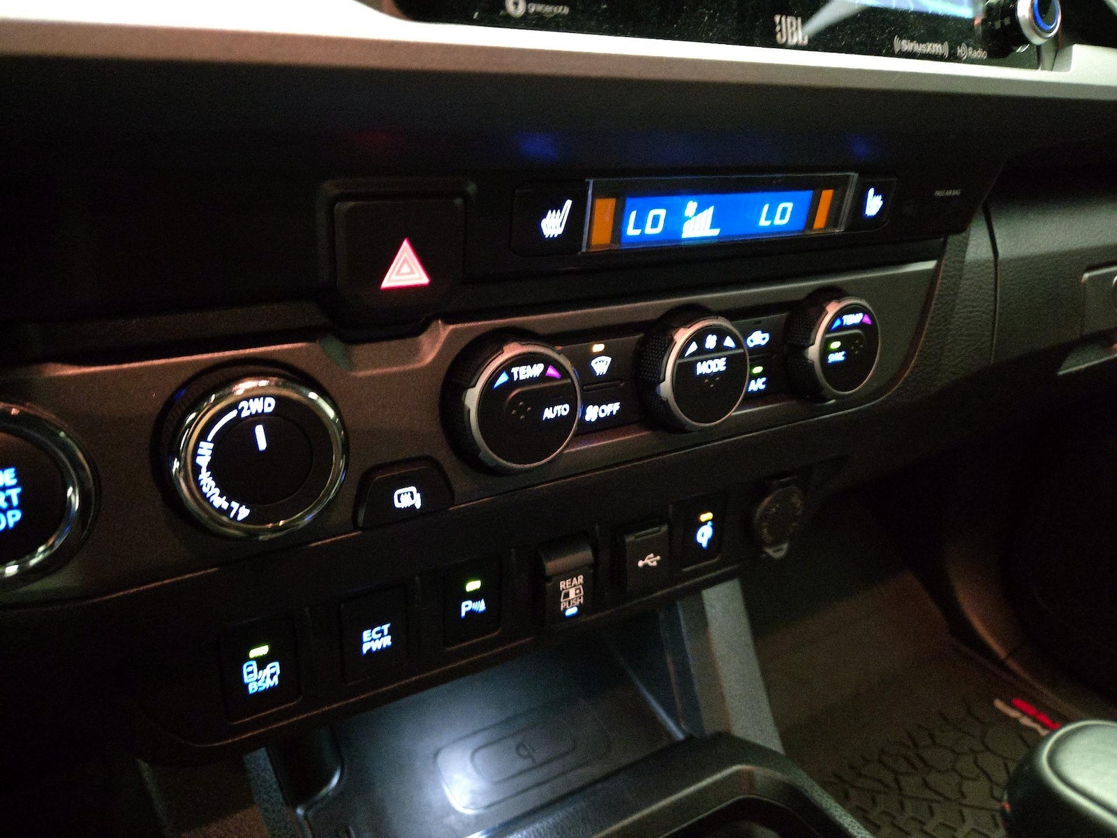 2023 Toyota Tacoma TRD Pro - Photo 18